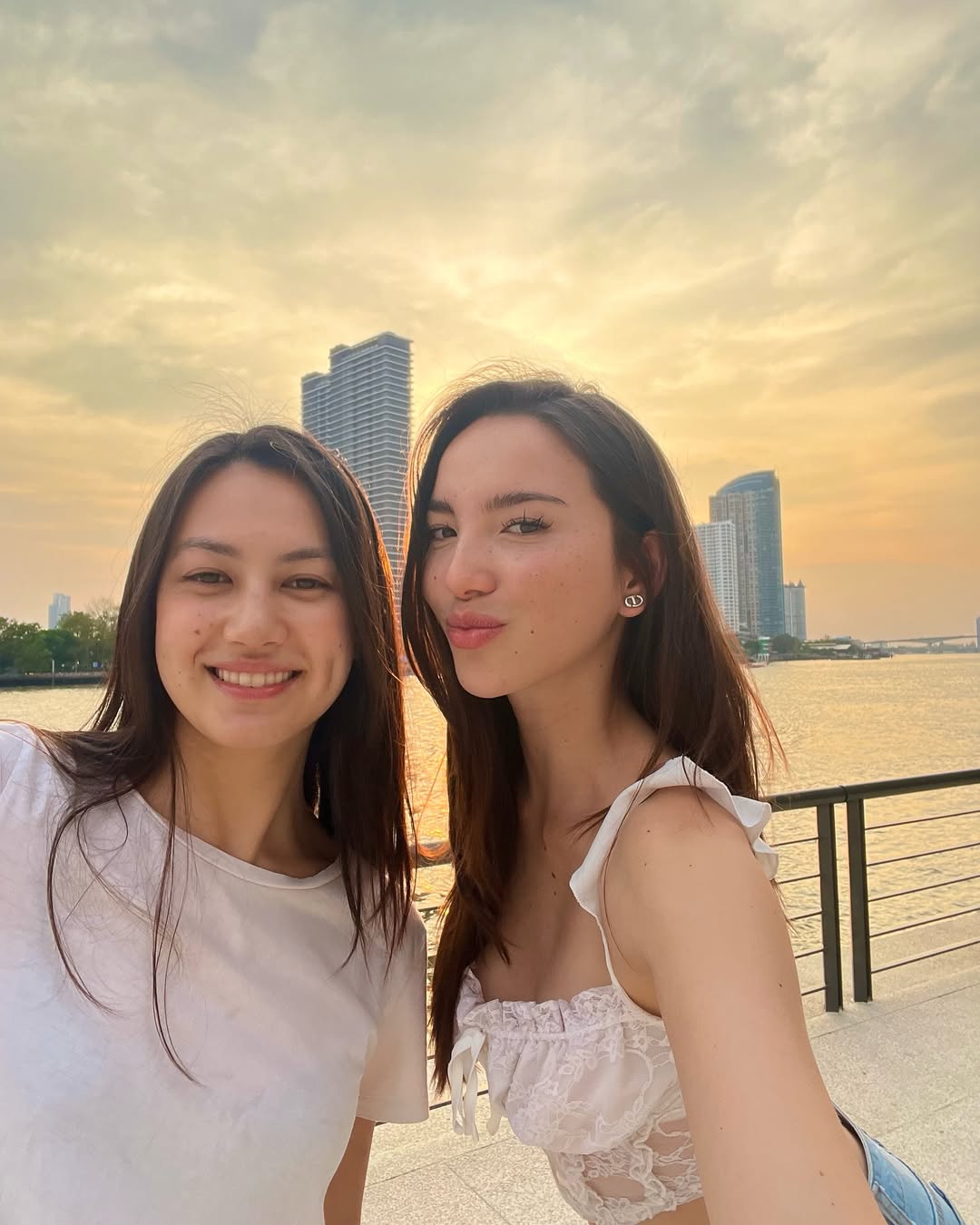เทีย ทวีพาณิชย์พันธุ์