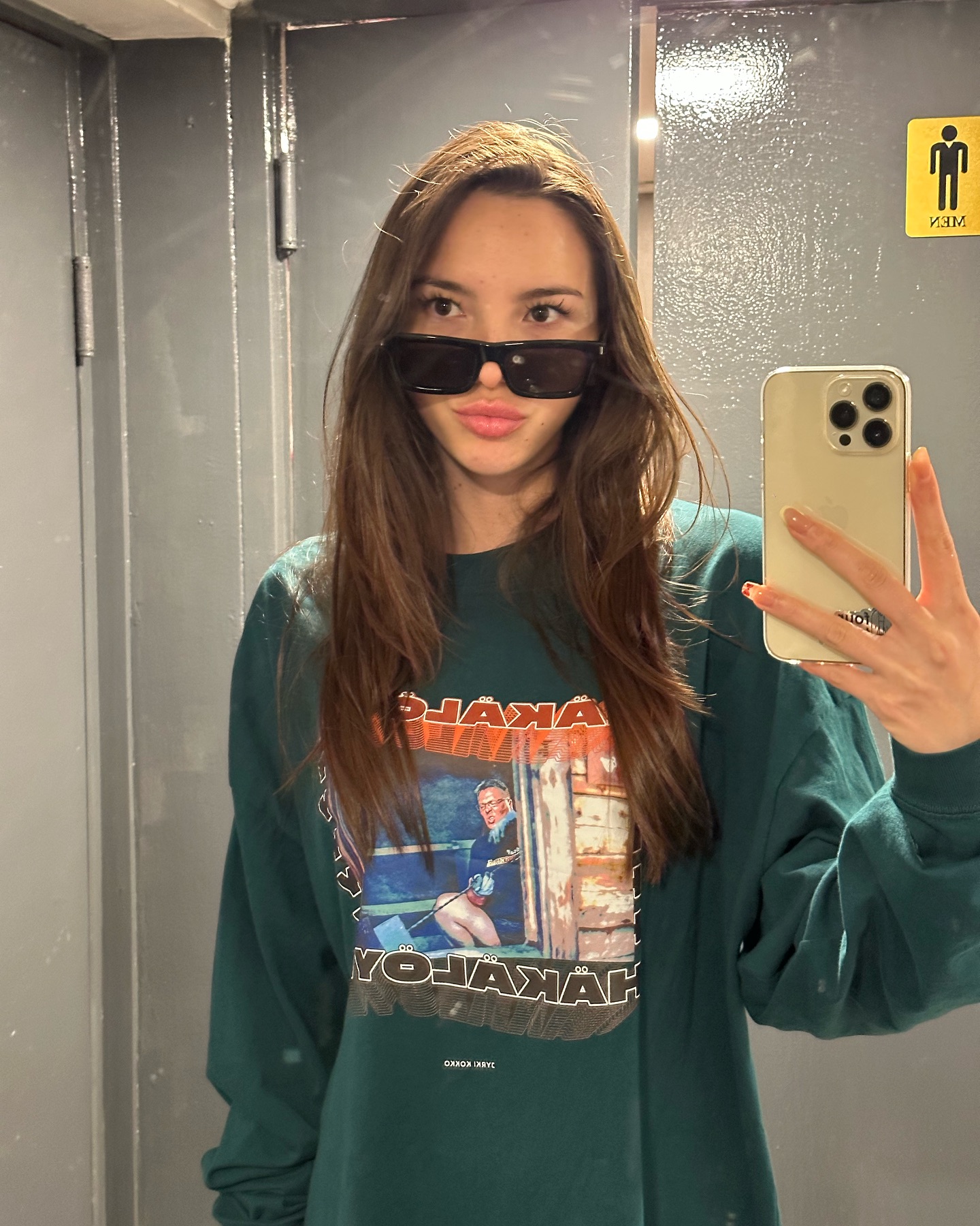 เทีย ทวีพาณิชย์พันธุ์