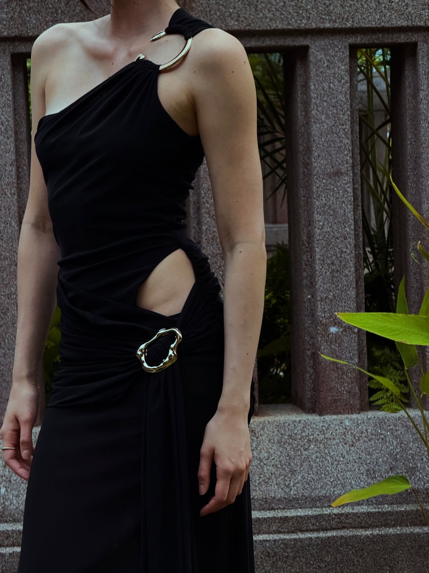 เทีย ทวีพาณิชย์พันธุ์
