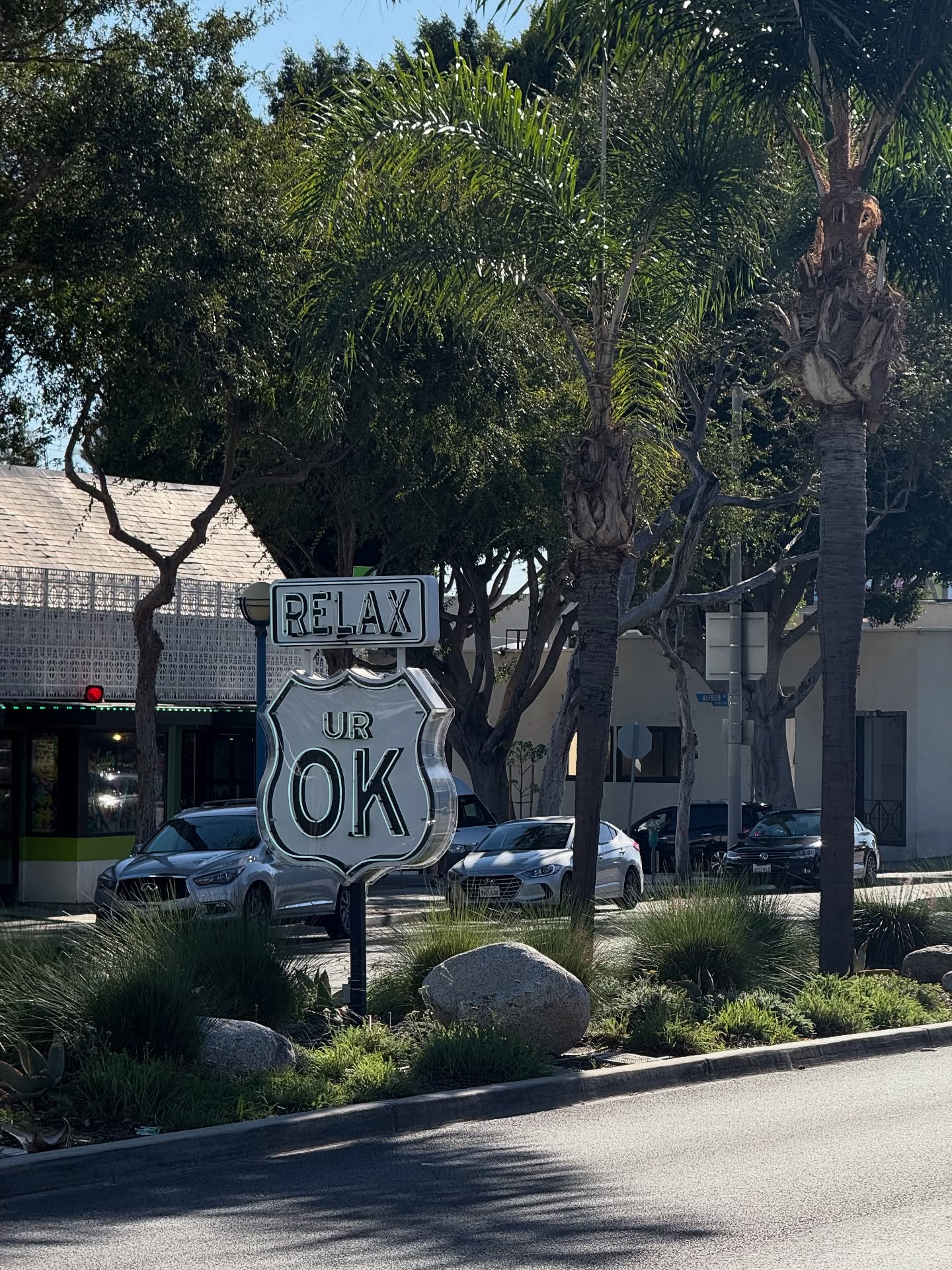 เทีย ทวีพาณิชย์พันธุ์