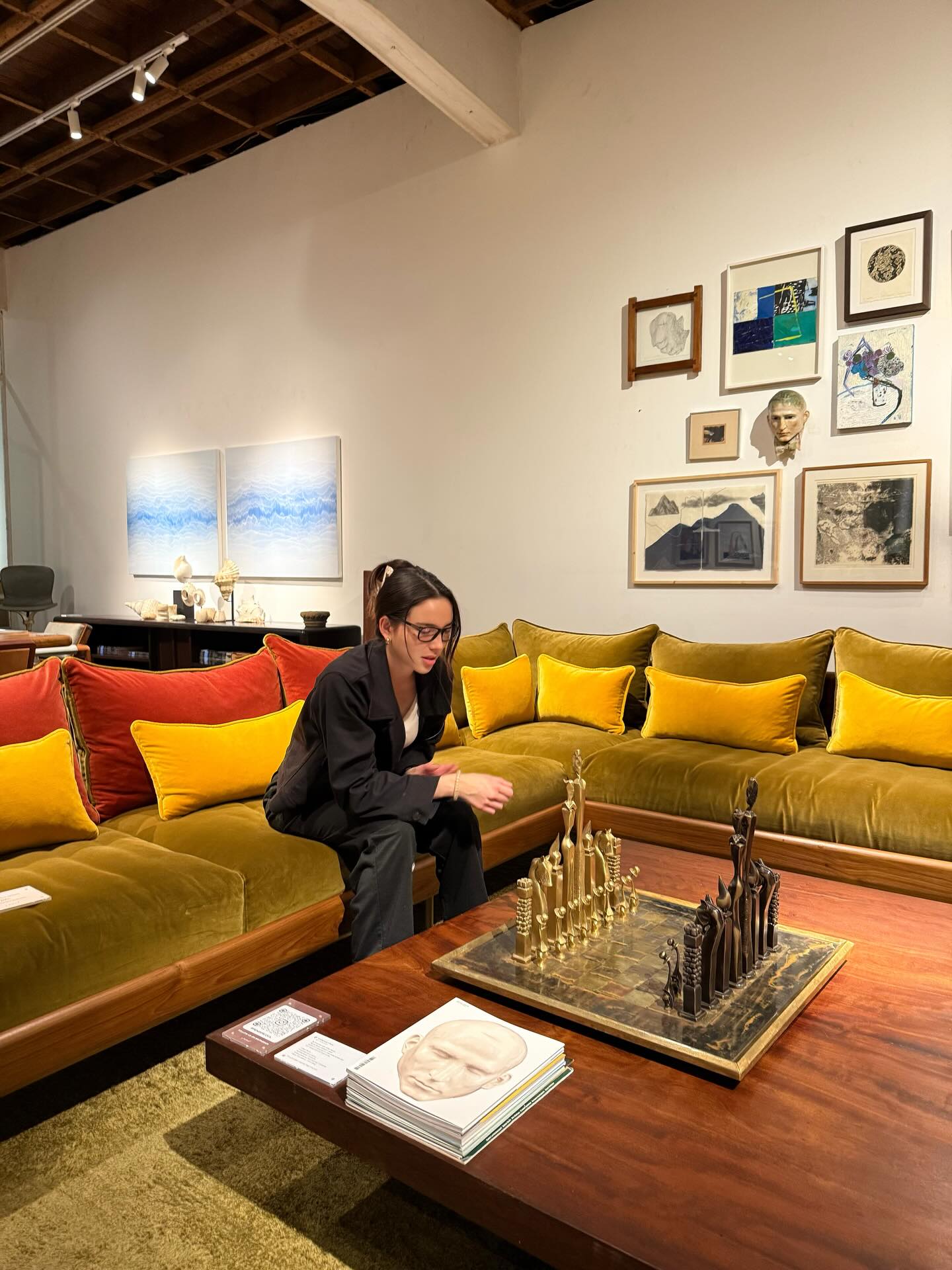 เทีย ทวีพาณิชย์พันธุ์