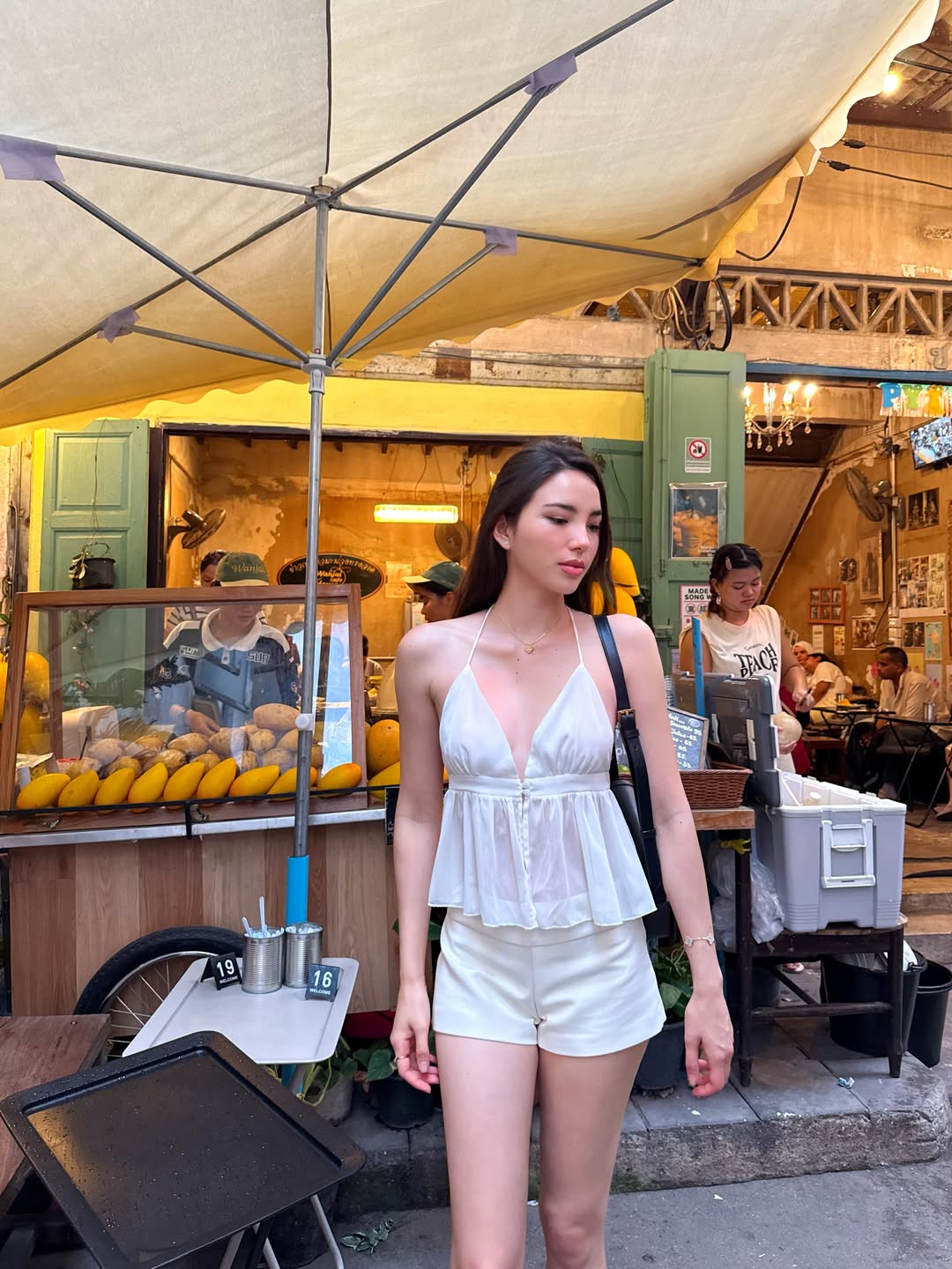 เทีย ทวีพาณิชย์พันธุ์