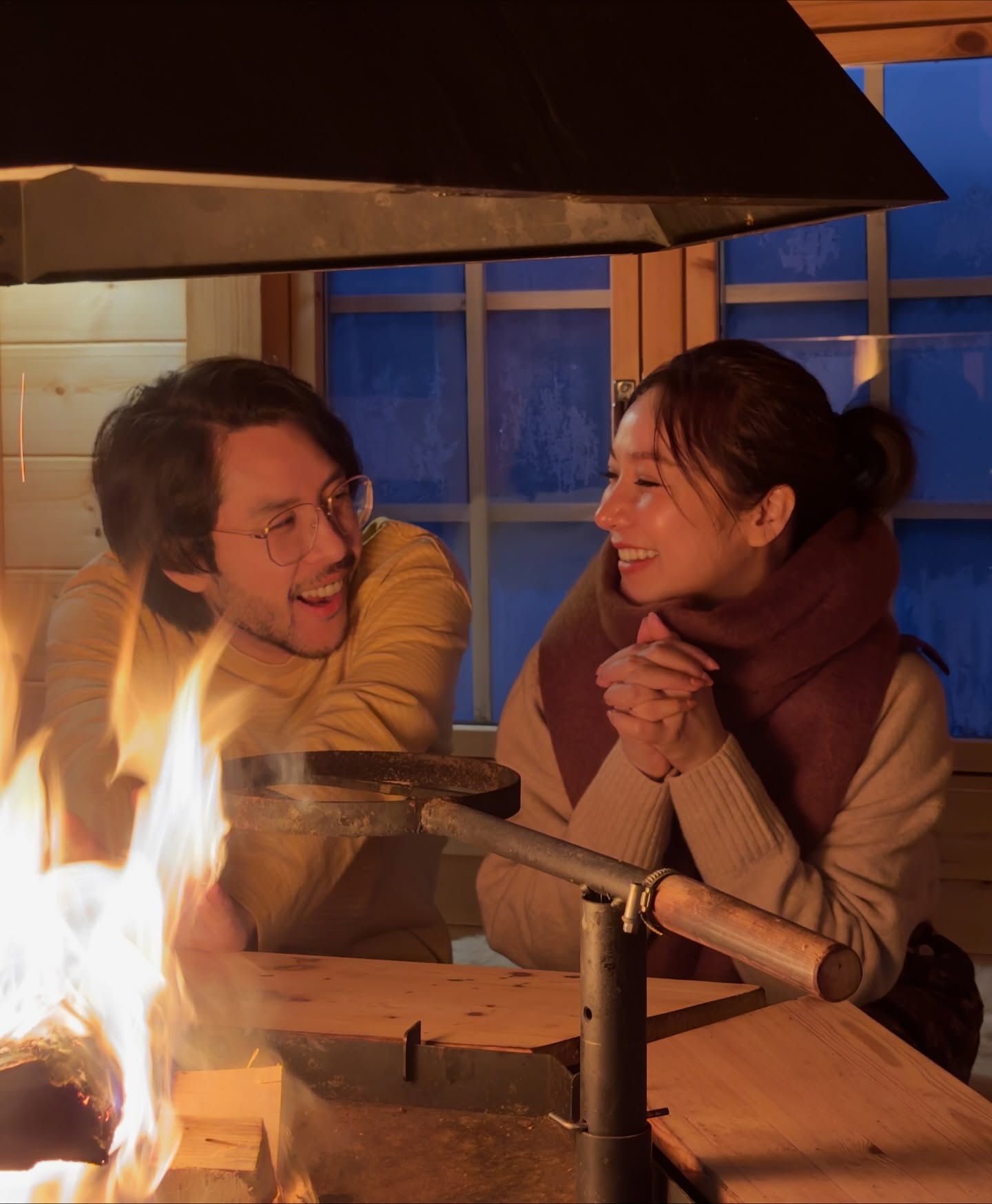 ทอม - อิศรา กิจนิตย์ชีว์