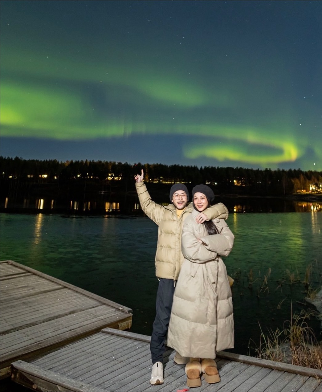 ทอม - อิศรา กิจนิตย์ชีว์