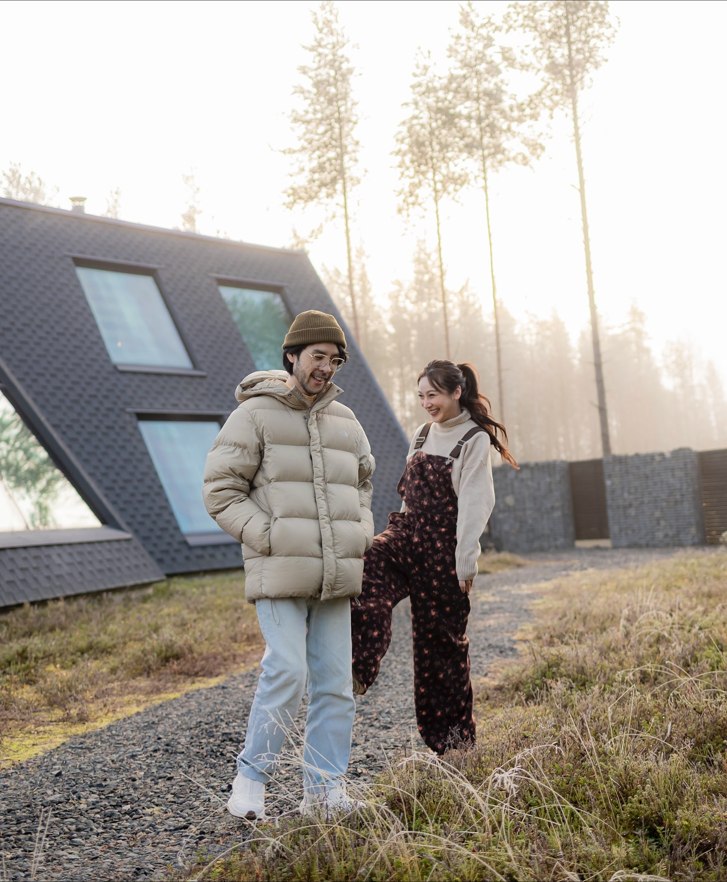 ทอม - อิศรา กิจนิตย์ชีว์