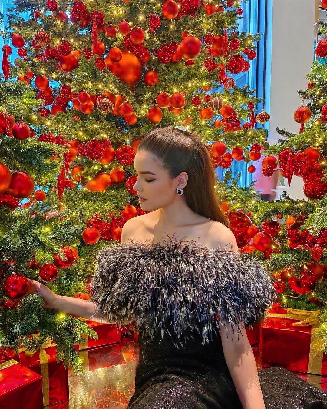 ฟ้าใส - ปวีณสุดา ดรูอิ้น