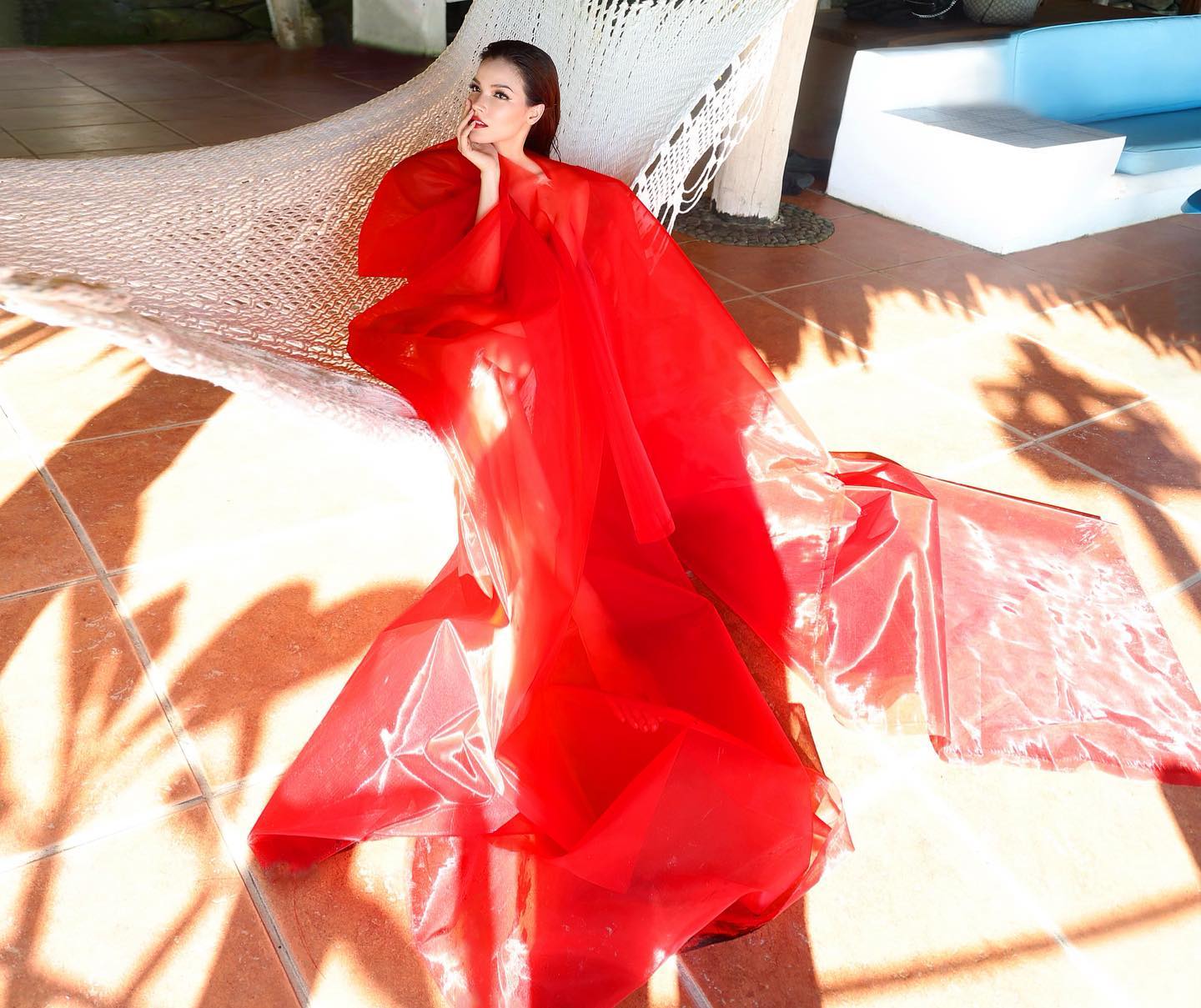 ฟ้าใส - ปวีณสุดา ดรูอิ้น