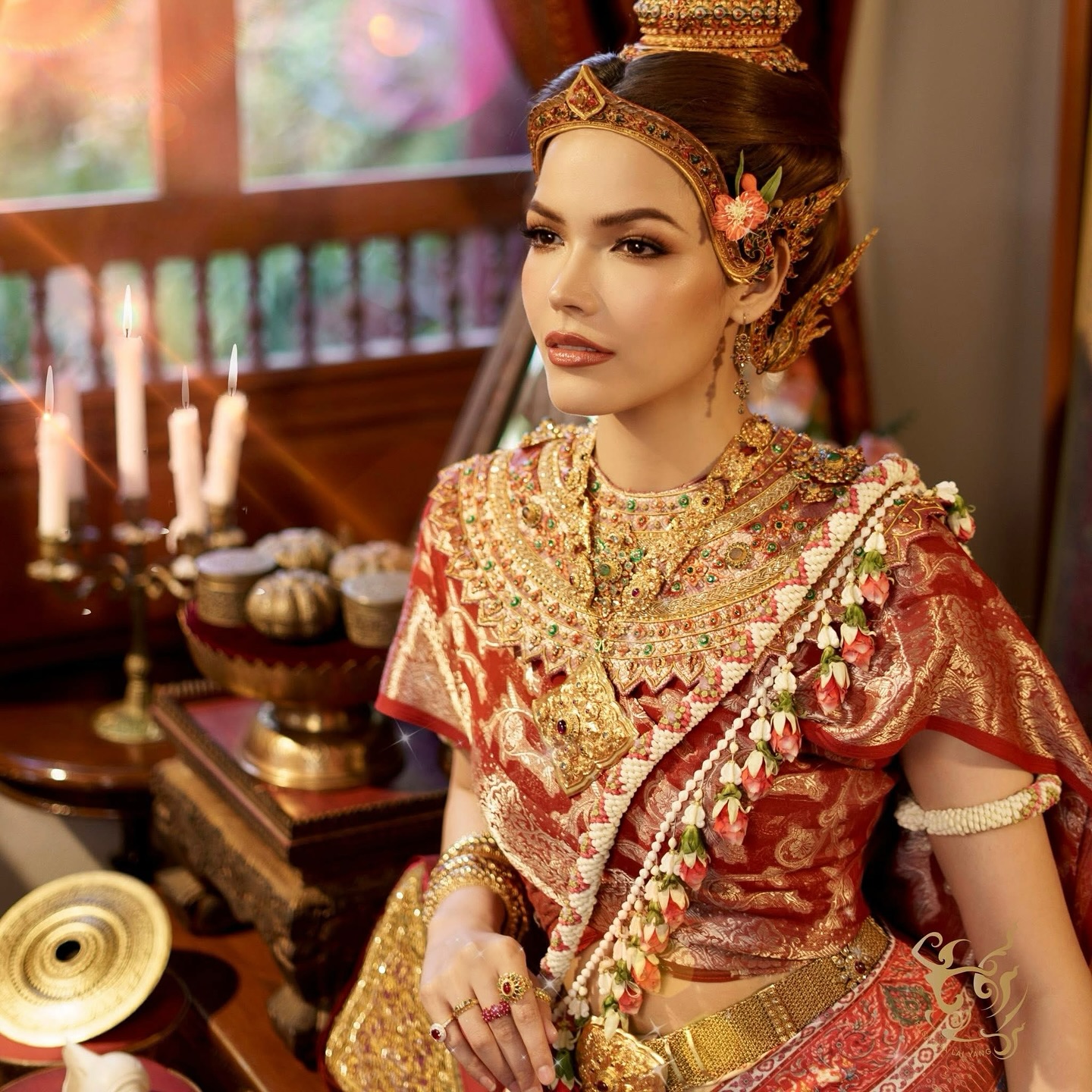 ฟ้าใส - ปวีณสุดา ดรูอิ้น