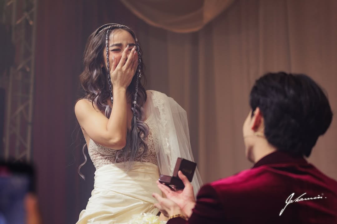 ฟ้าใส - ปวีณสุดา ดรูอิ้น