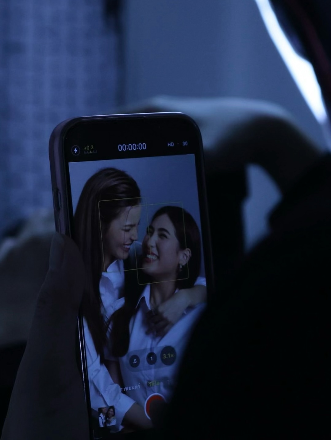 ฟ้าใส - ปวีณสุดา ดรูอิ้น