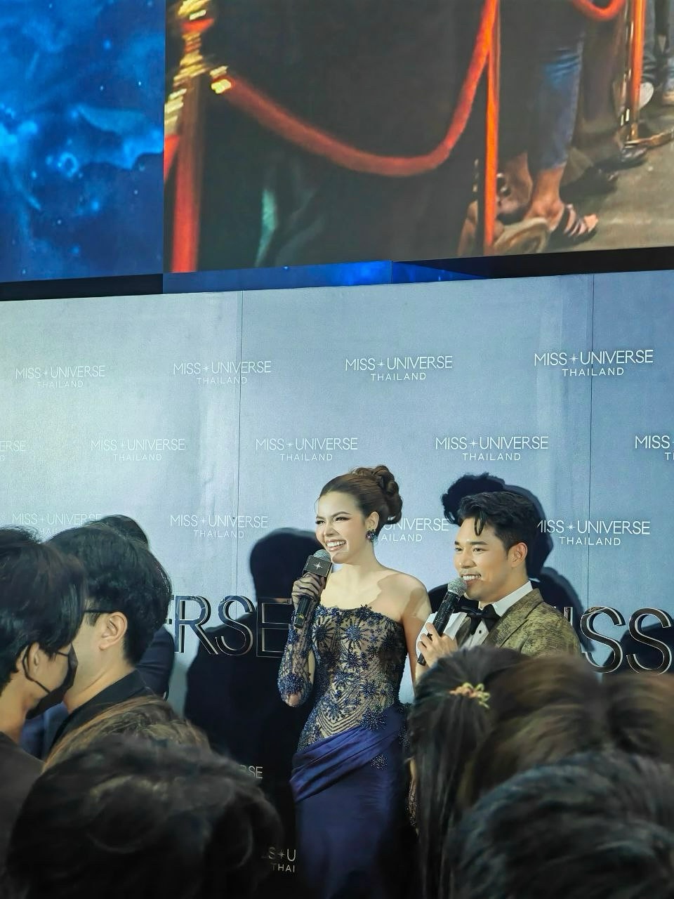 ฟ้าใส - ปวีณสุดา ดรูอิ้น