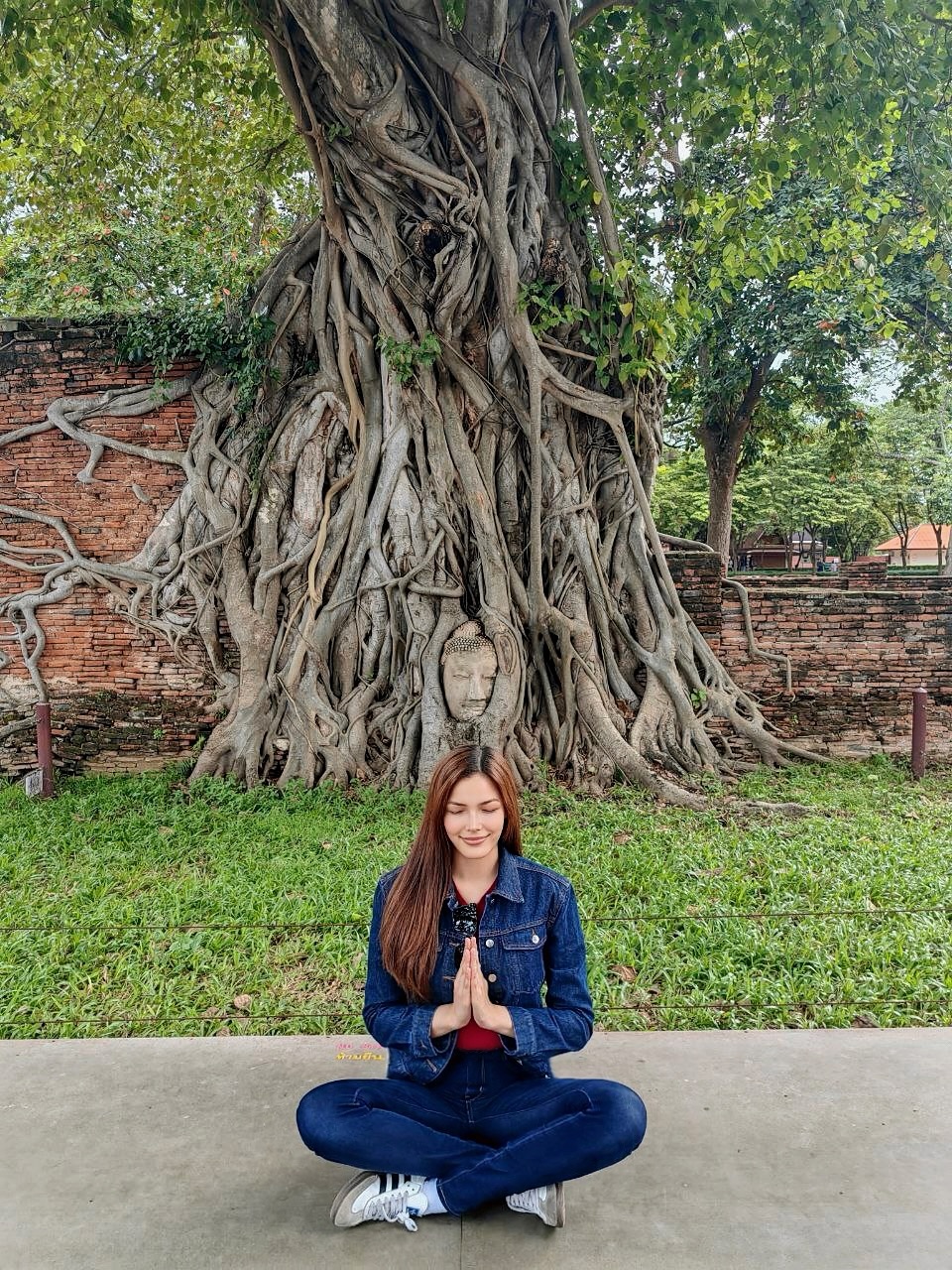 ฟ้าใส - ปวีณสุดา ดรูอิ้น