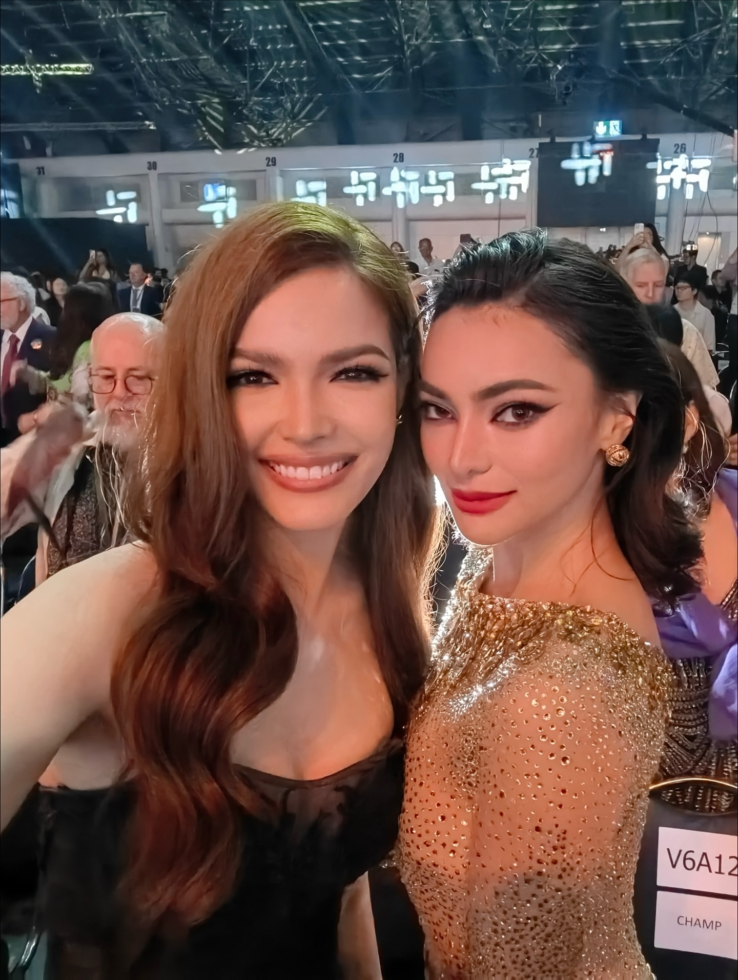 ฟ้าใส - ปวีณสุดา ดรูอิ้น