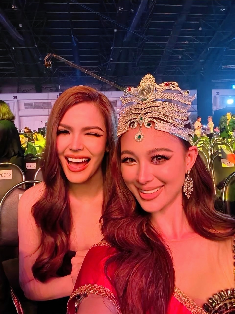 ฟ้าใส - ปวีณสุดา ดรูอิ้น