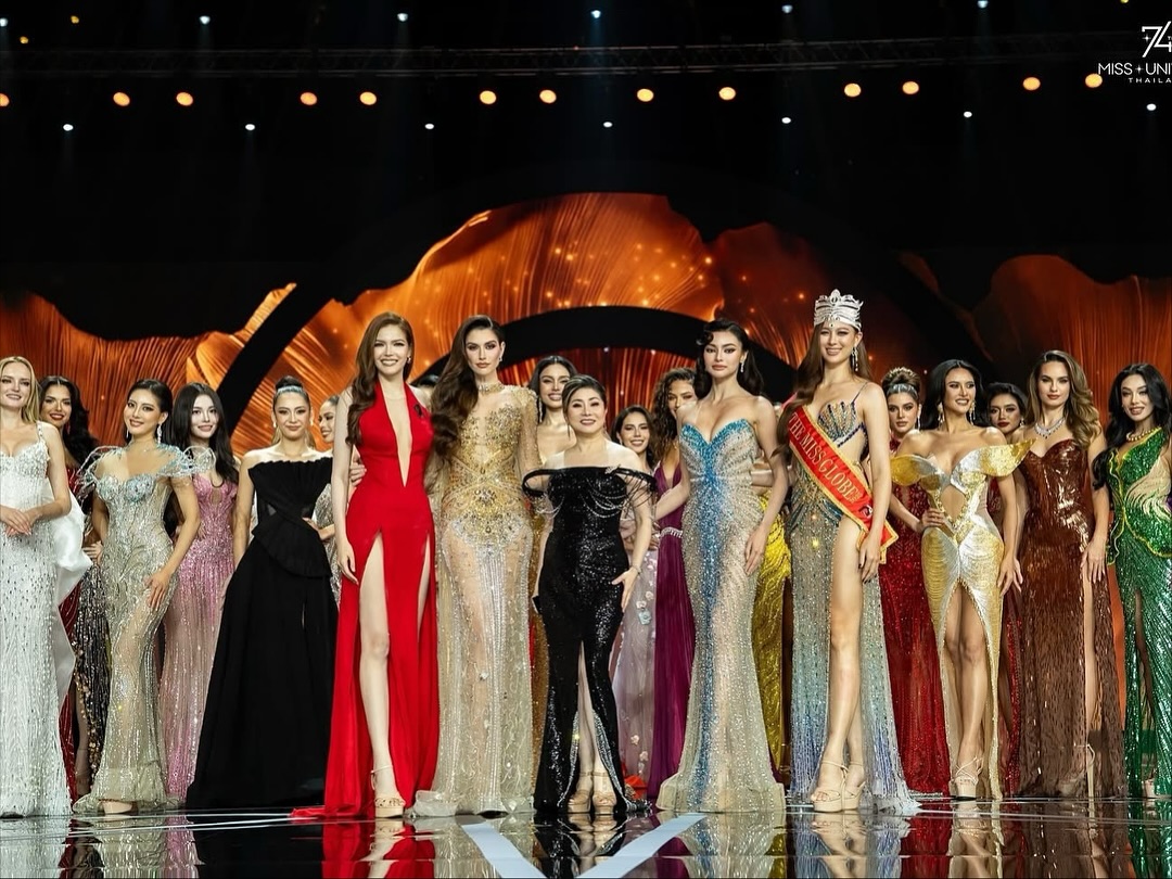 ฟ้าใส - ปวีณสุดา ดรูอิ้น