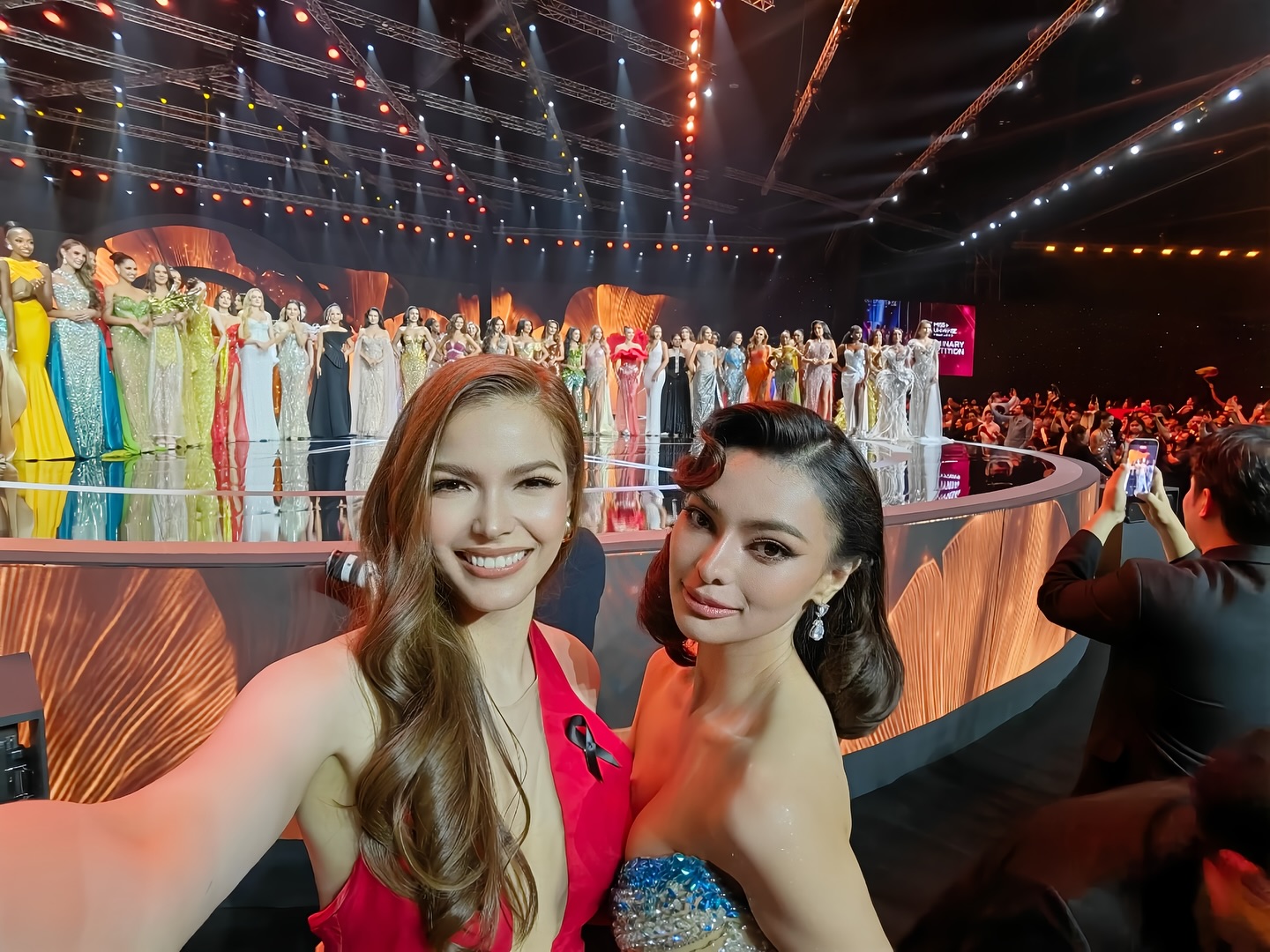 ฟ้าใส - ปวีณสุดา ดรูอิ้น