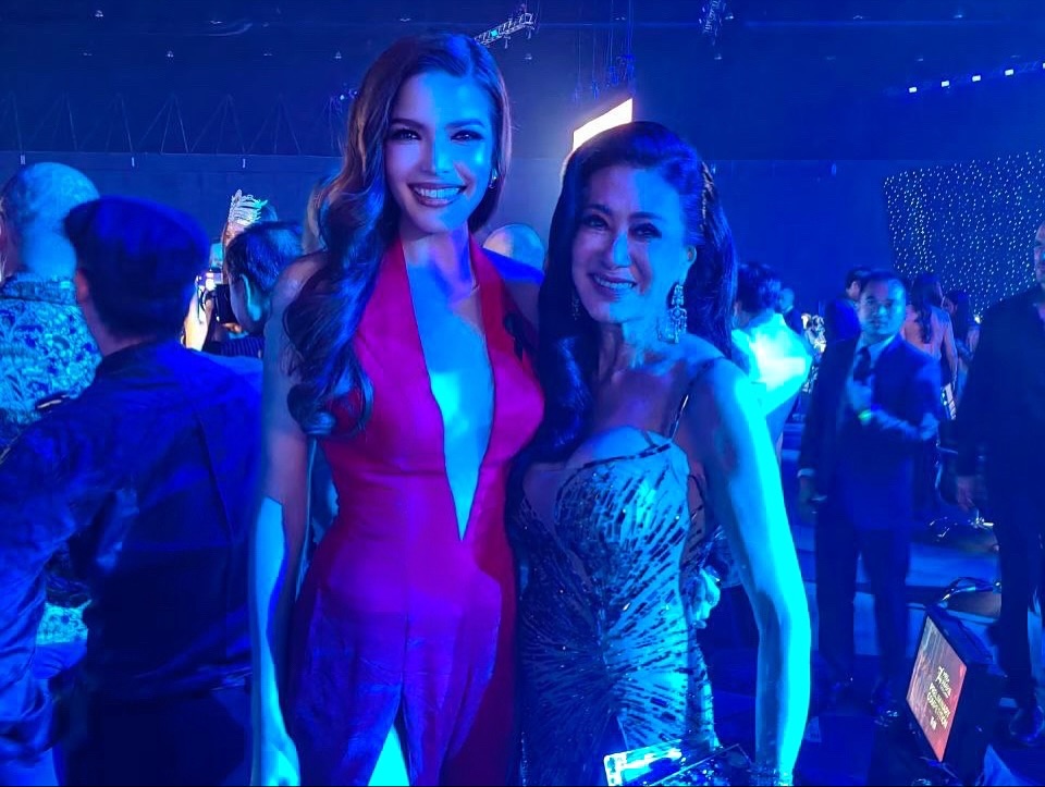 ฟ้าใส - ปวีณสุดา ดรูอิ้น