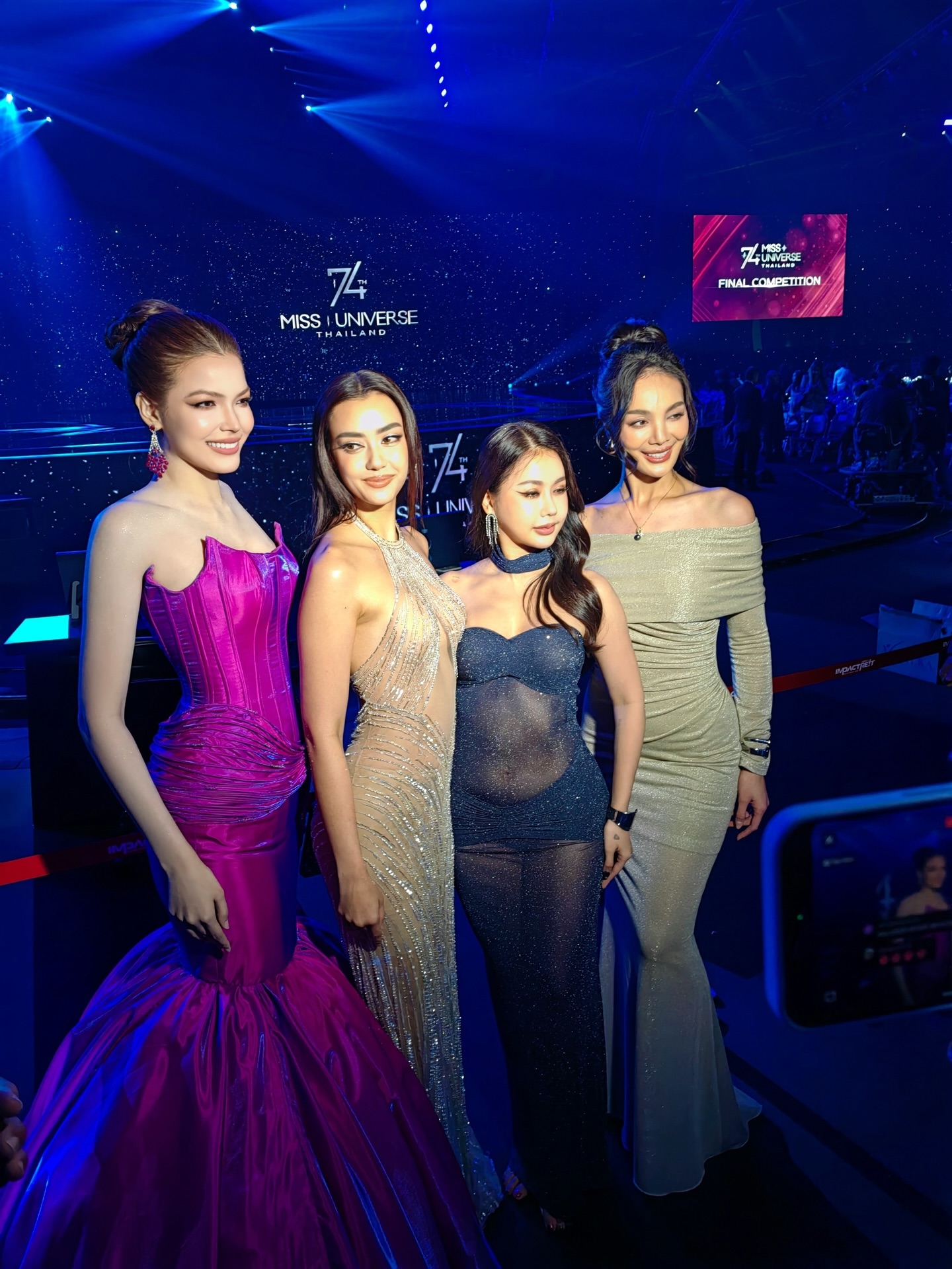 ฟ้าใส - ปวีณสุดา ดรูอิ้น