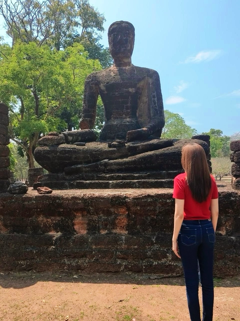 ฟ้าใส - ปวีณสุดา ดรูอิ้น