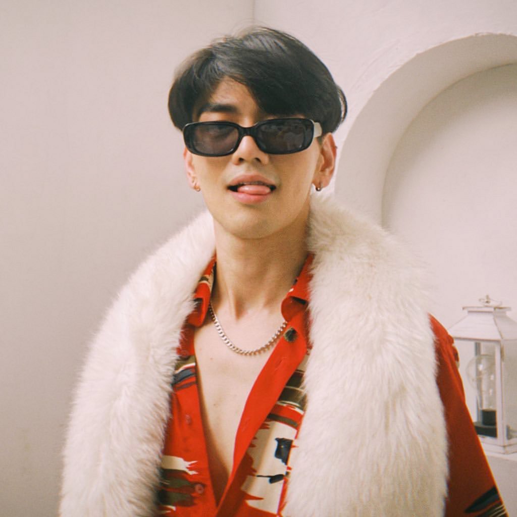 ไมค์ - ชินรัฐ สิริพงษ์ชวลิต