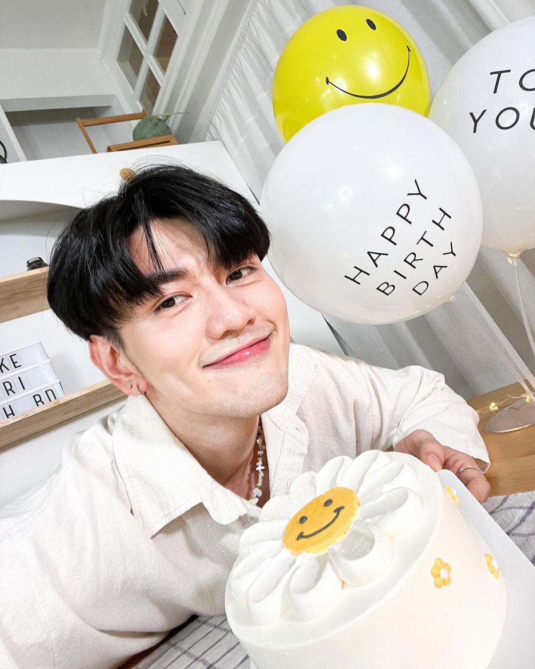 ไมค์ - ชินรัฐ สิริพงษ์ชวลิต