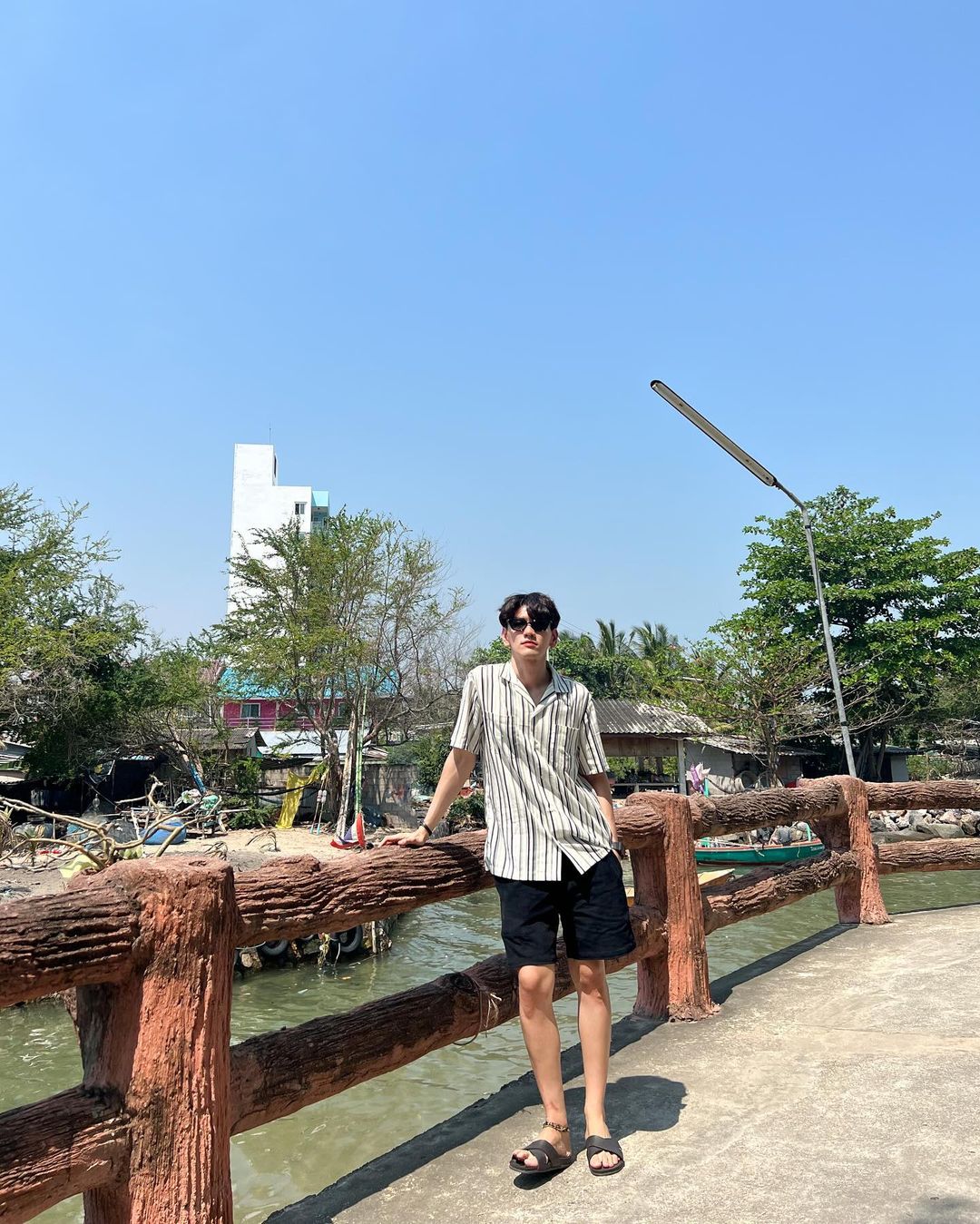 ไมค์ - ชินรัฐ สิริพงษ์ชวลิต