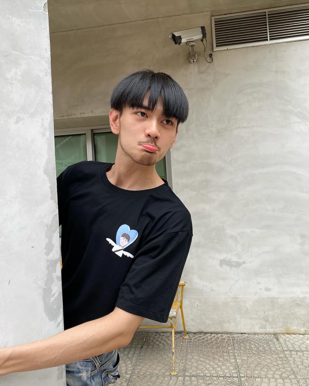 ไมค์ - ชินรัฐ สิริพงษ์ชวลิต