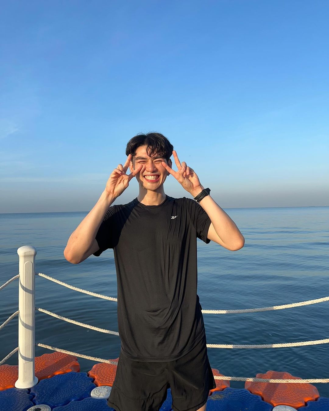 ไมค์ - ชินรัฐ สิริพงษ์ชวลิต