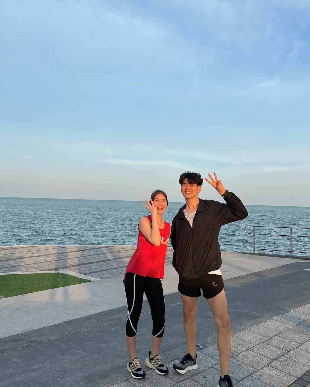 ไมค์ - ชินรัฐ สิริพงษ์ชวลิต