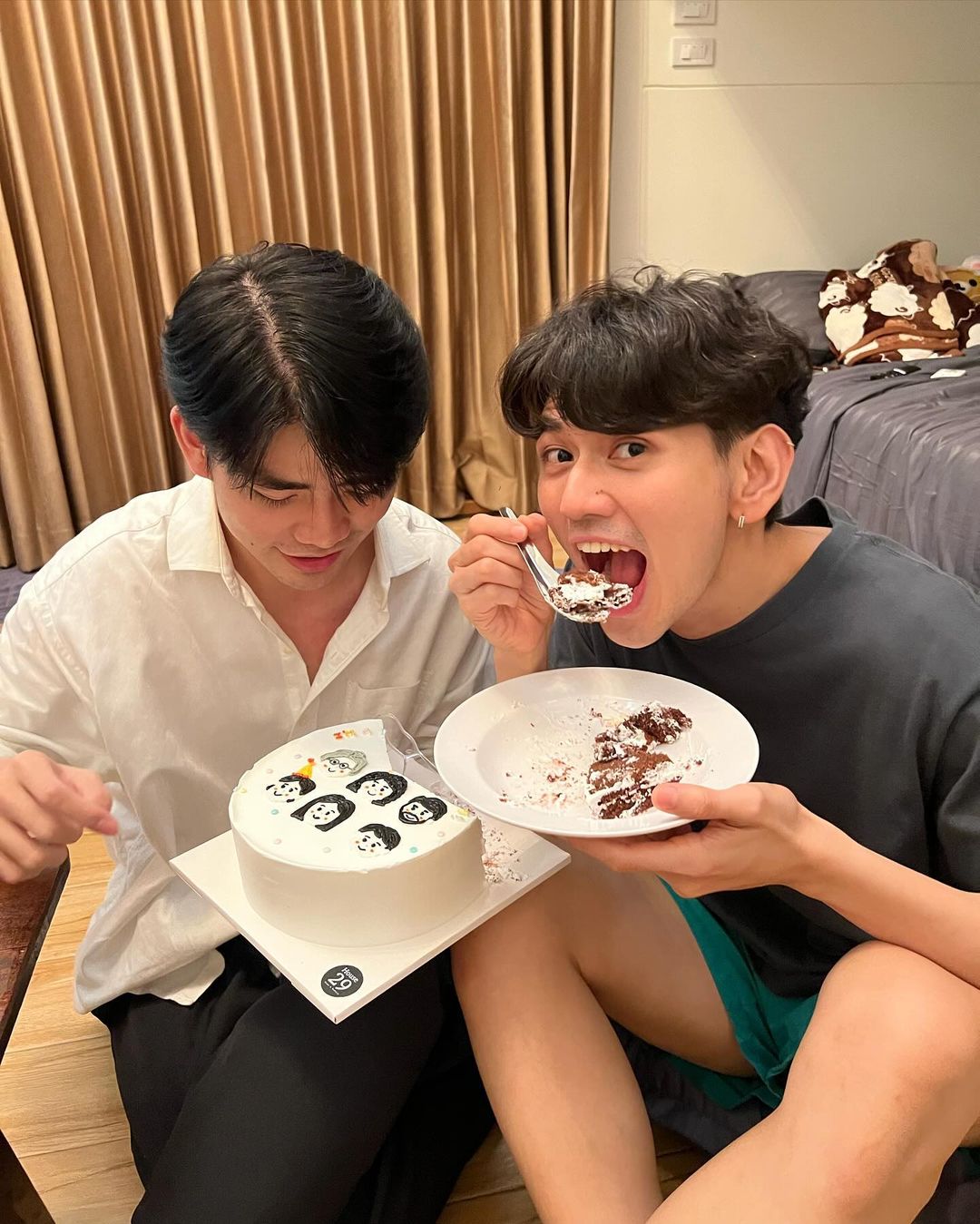 ไมค์ - ชินรัฐ สิริพงษ์ชวลิต