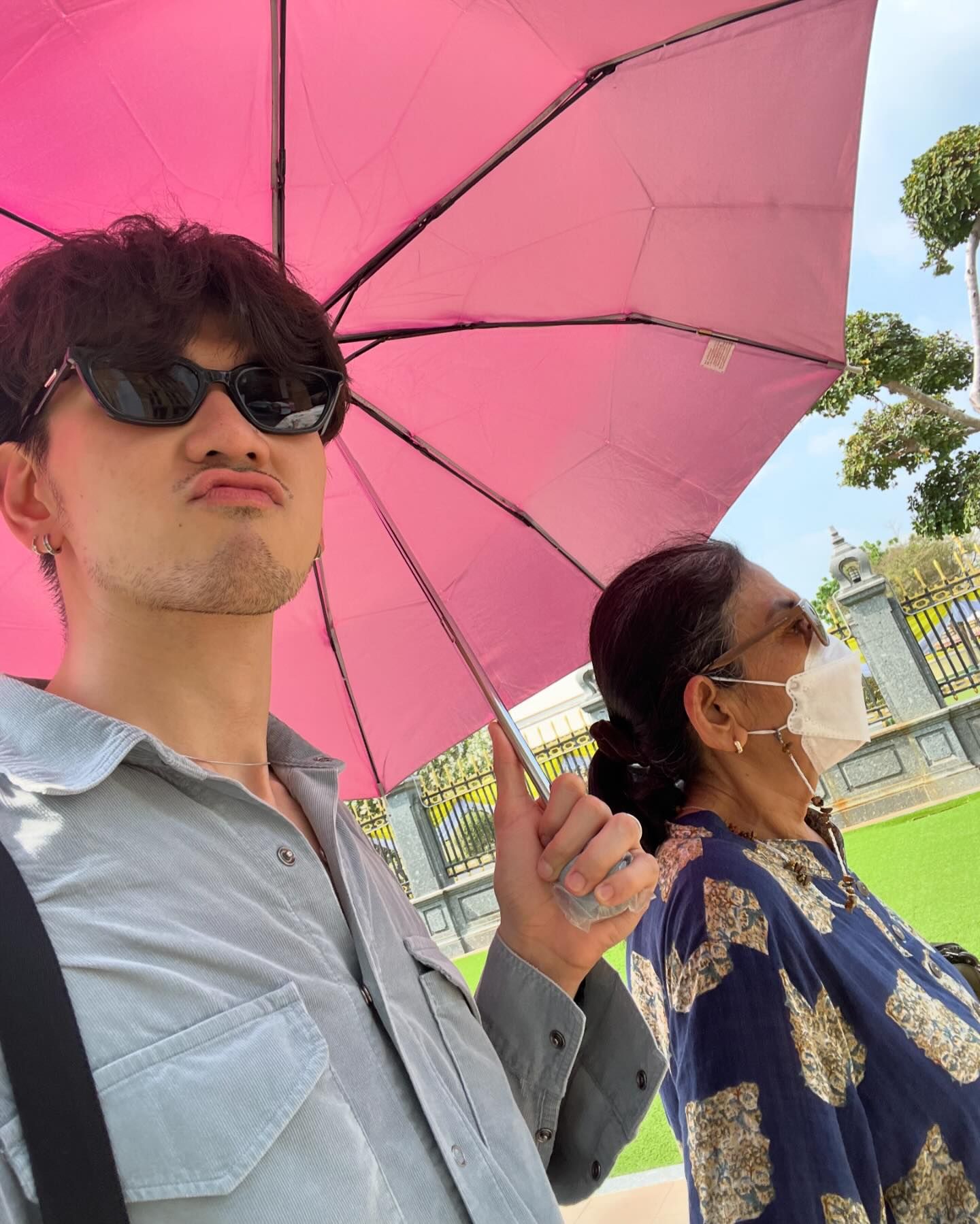 ไมค์ - ชินรัฐ สิริพงษ์ชวลิต