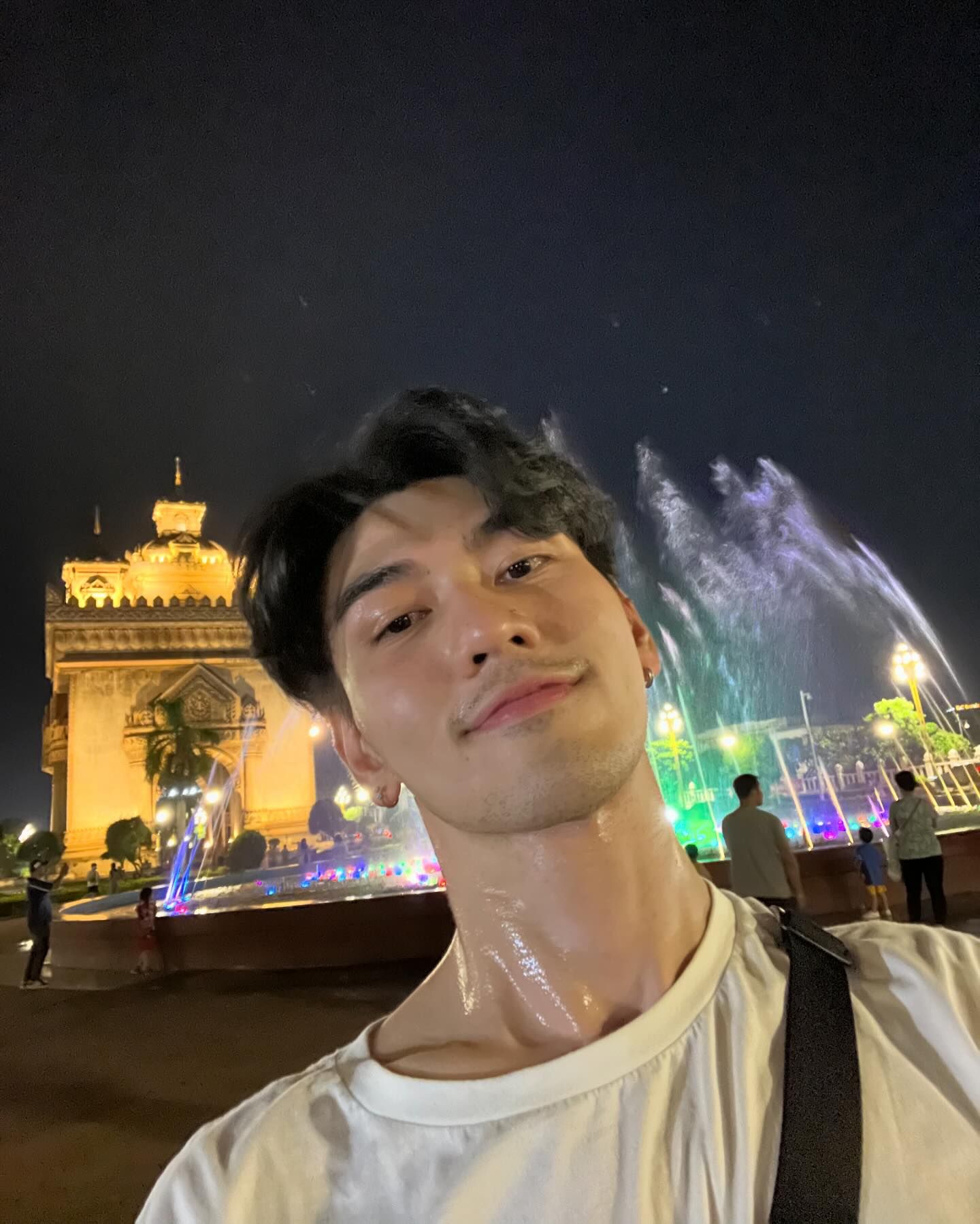 ไมค์ - ชินรัฐ สิริพงษ์ชวลิต