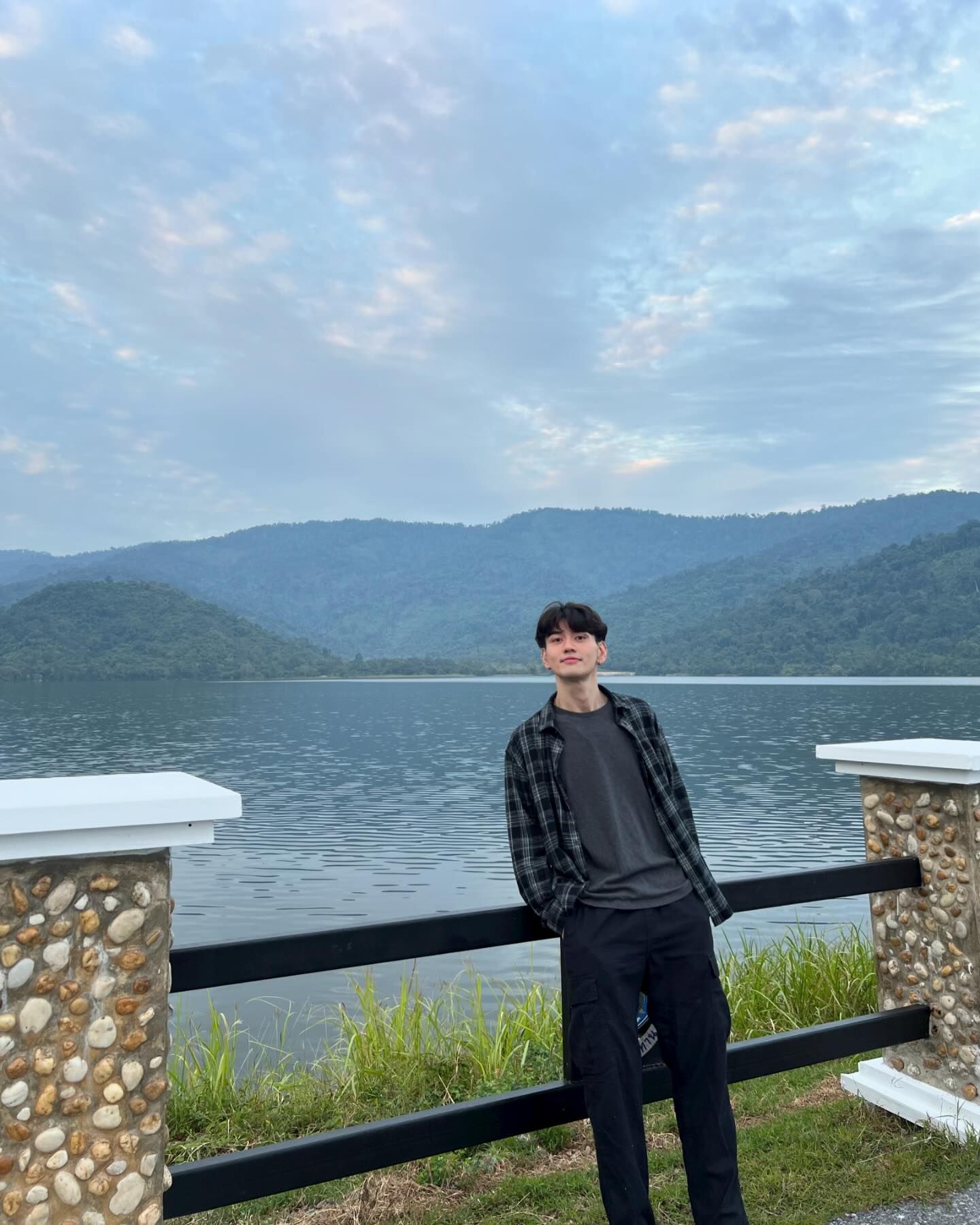 ไมค์ - ชินรัฐ สิริพงษ์ชวลิต