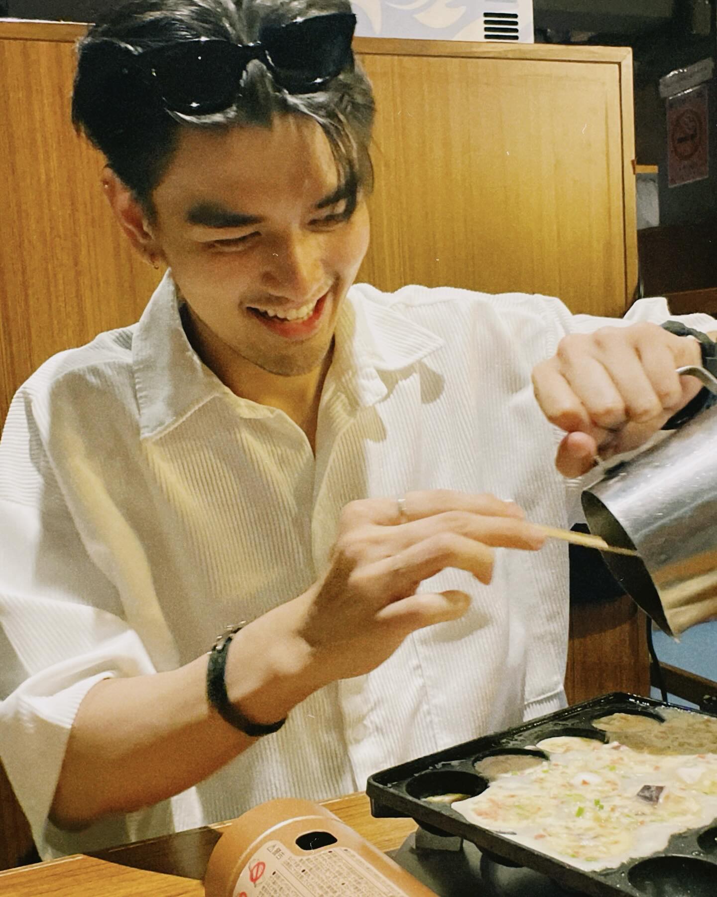 ไมค์ - ชินรัฐ สิริพงษ์ชวลิต