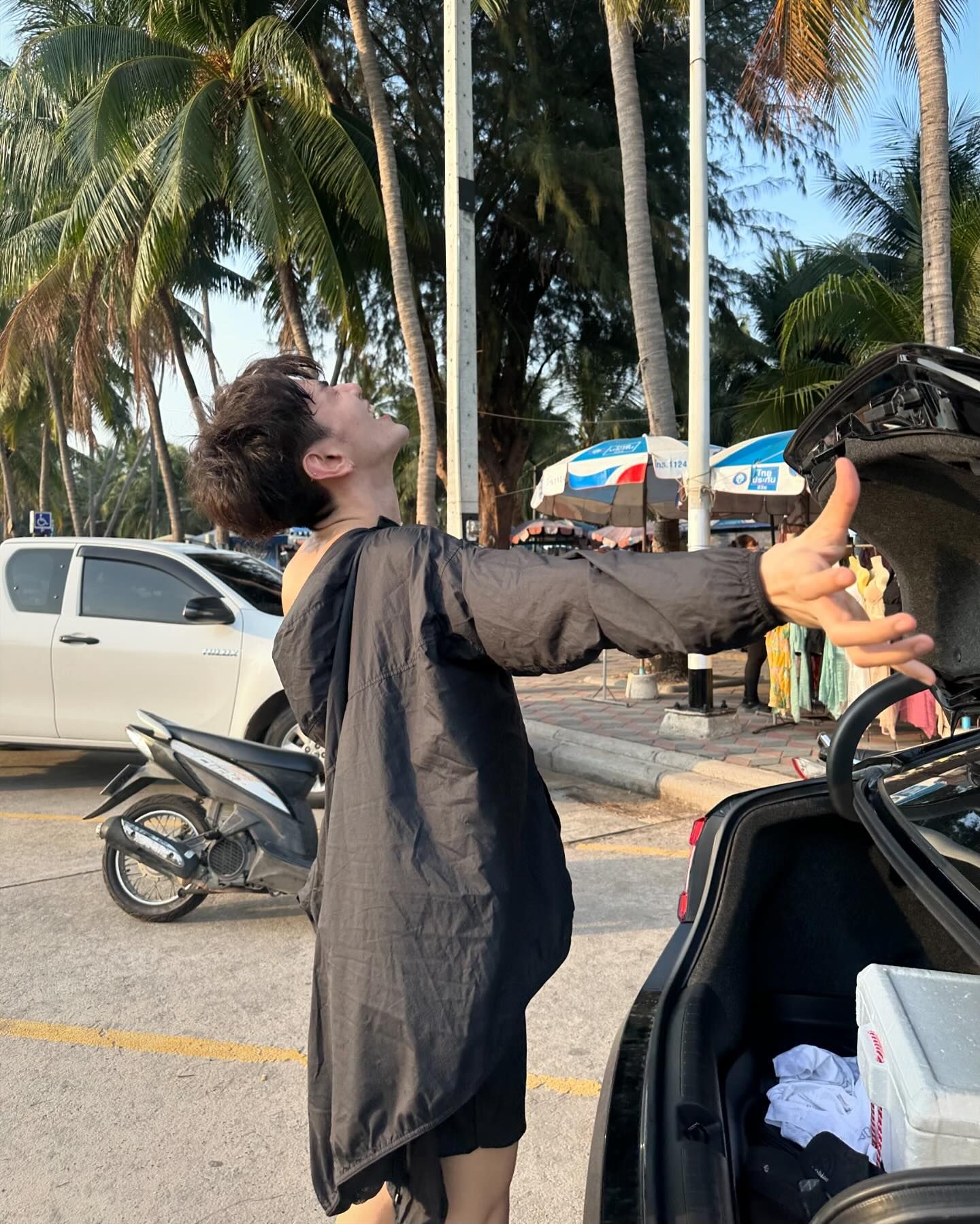 ไมค์ - ชินรัฐ สิริพงษ์ชวลิต