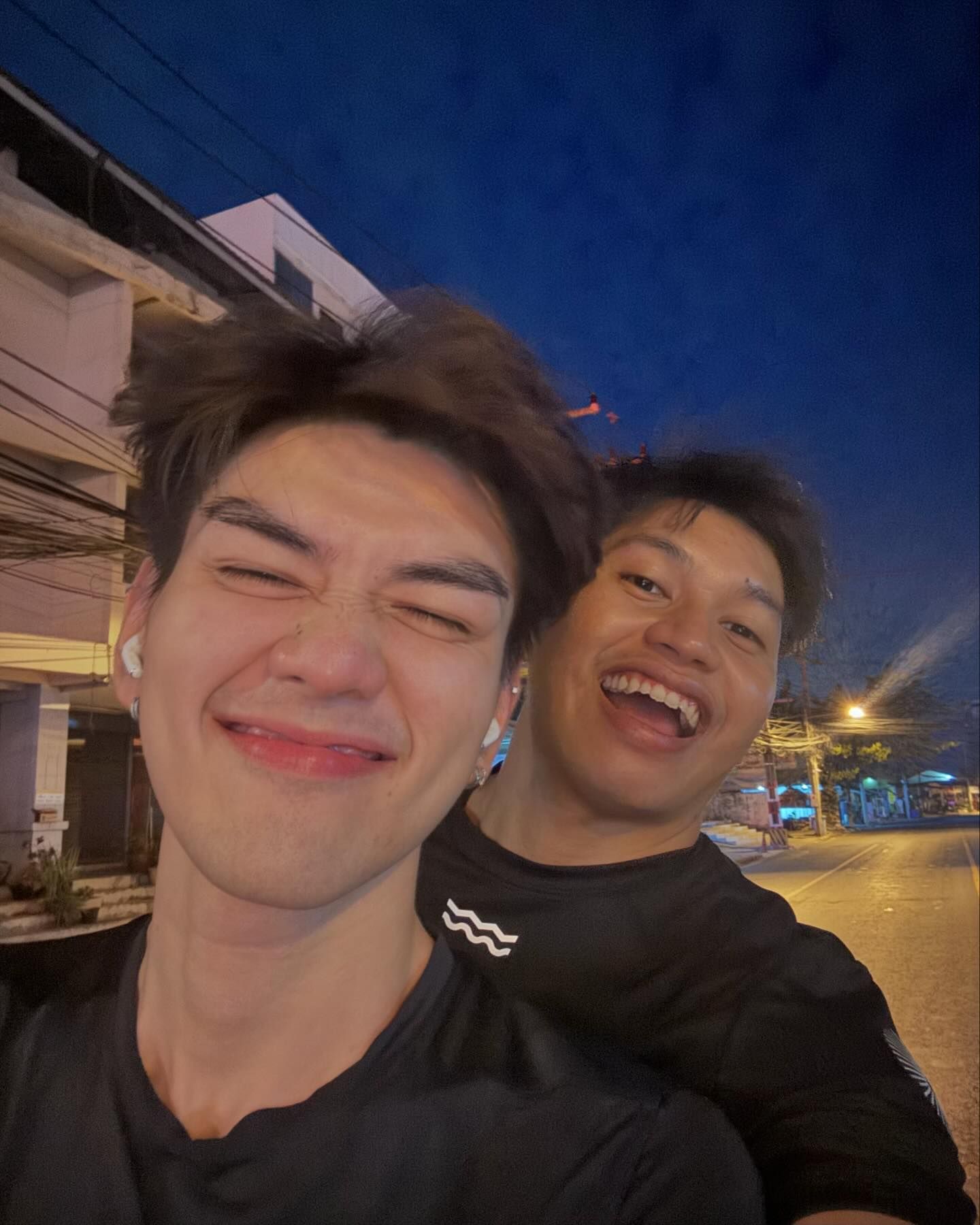 ไมค์ - ชินรัฐ สิริพงษ์ชวลิต