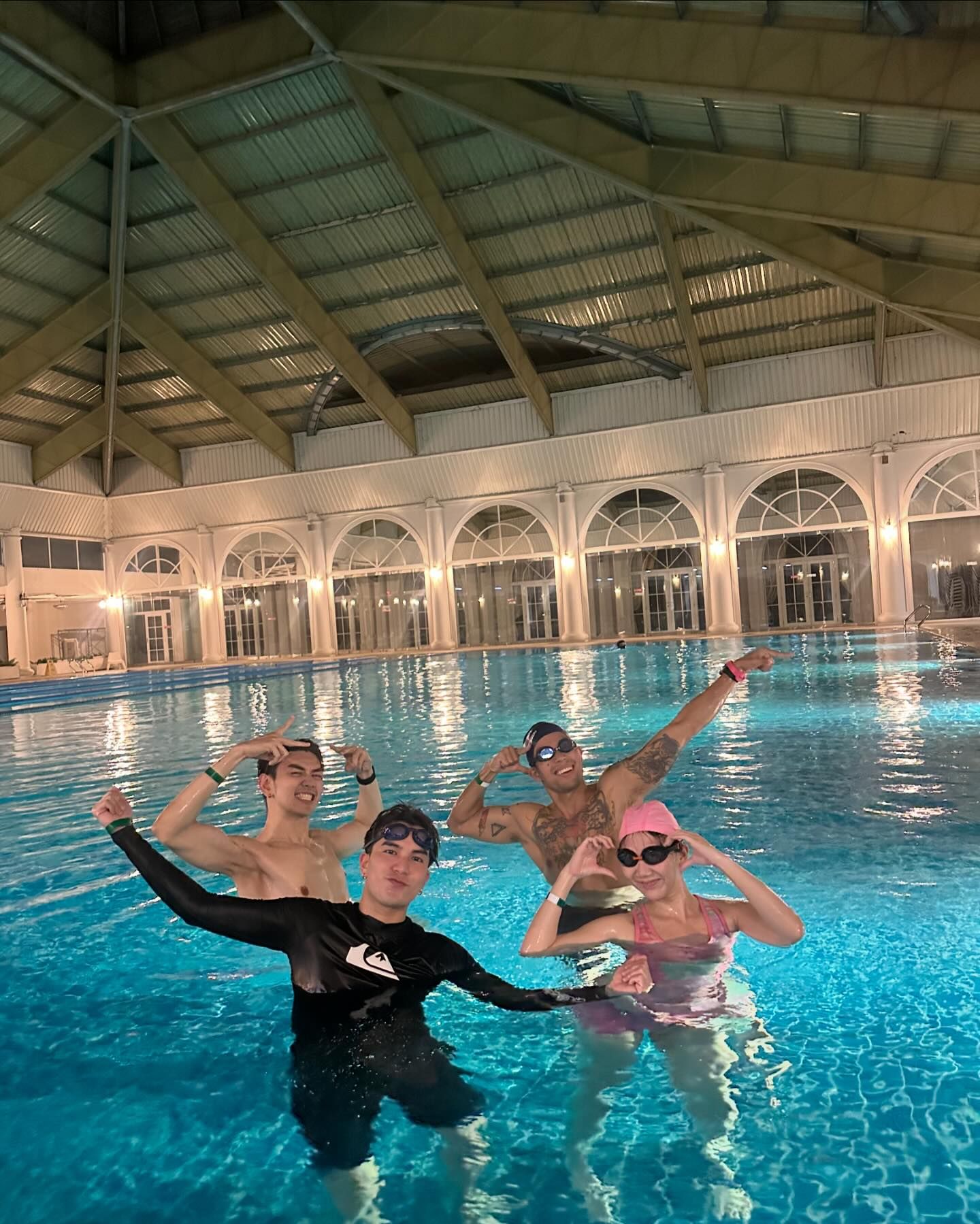 ไมค์ - ชินรัฐ สิริพงษ์ชวลิต