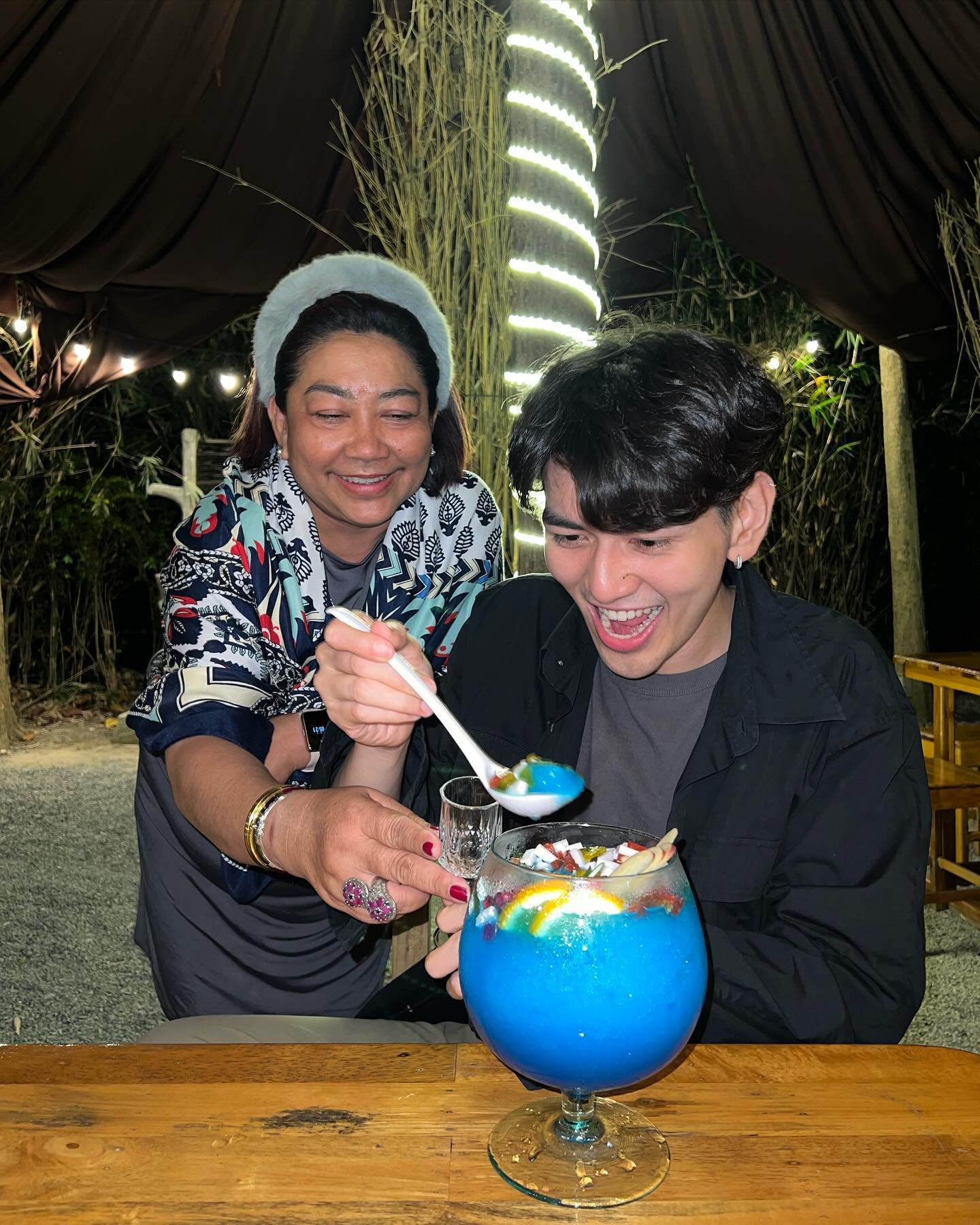 ไมค์ - ชินรัฐ สิริพงษ์ชวลิต