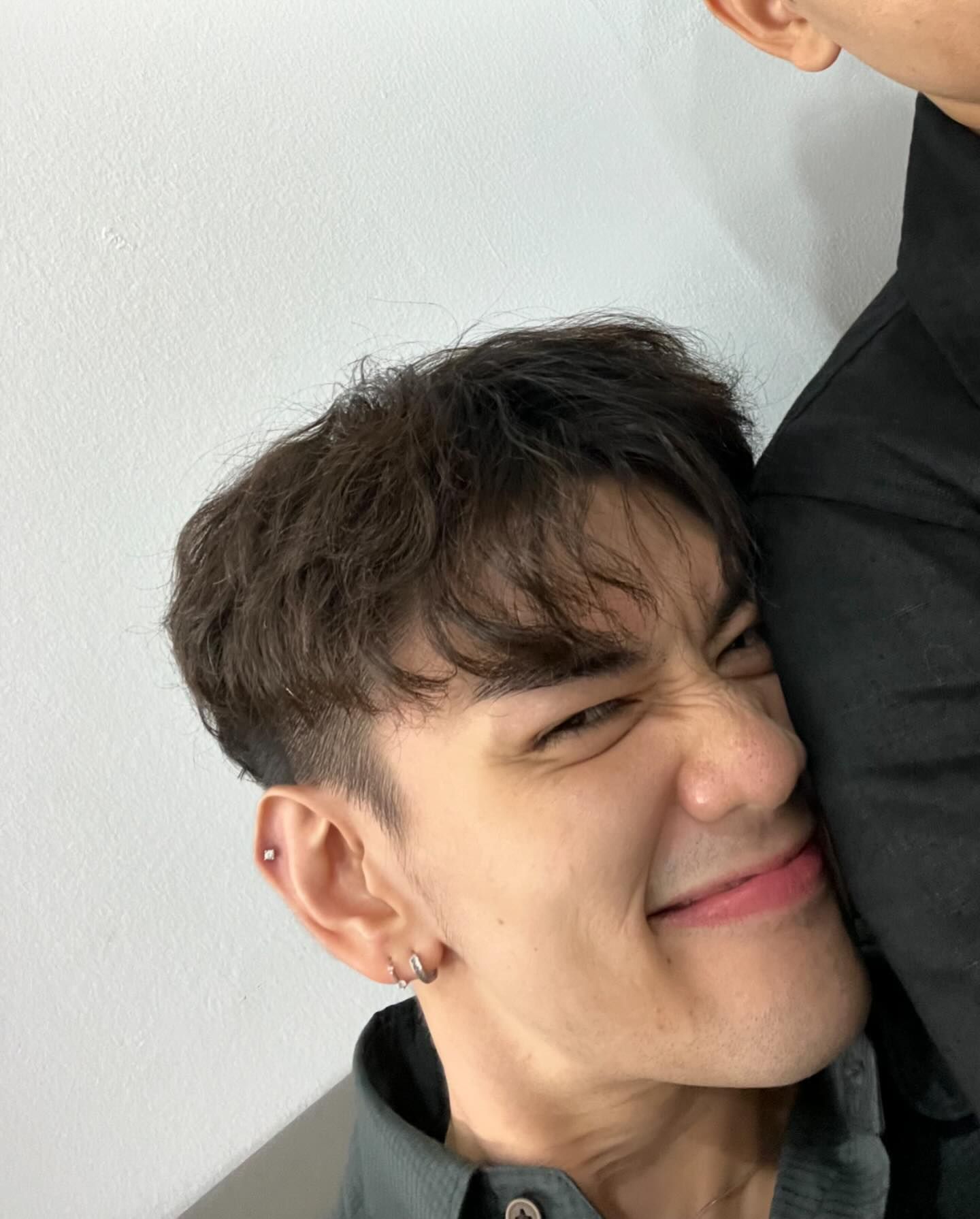 ไมค์ - ชินรัฐ สิริพงษ์ชวลิต