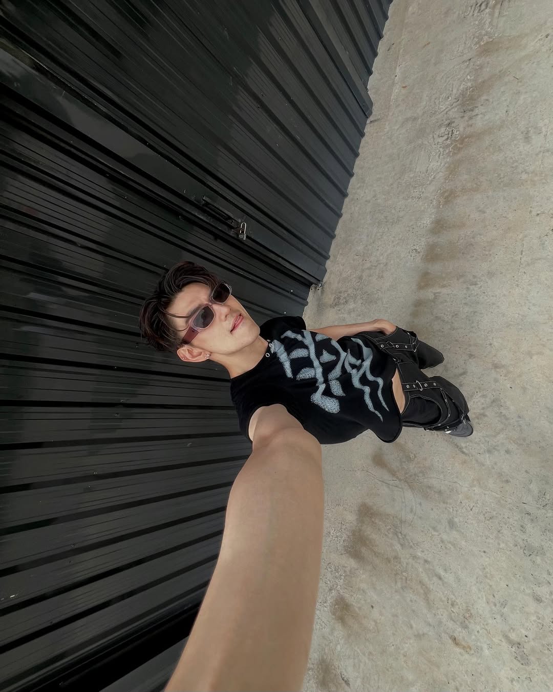 ไมค์ - ชินรัฐ สิริพงษ์ชวลิต