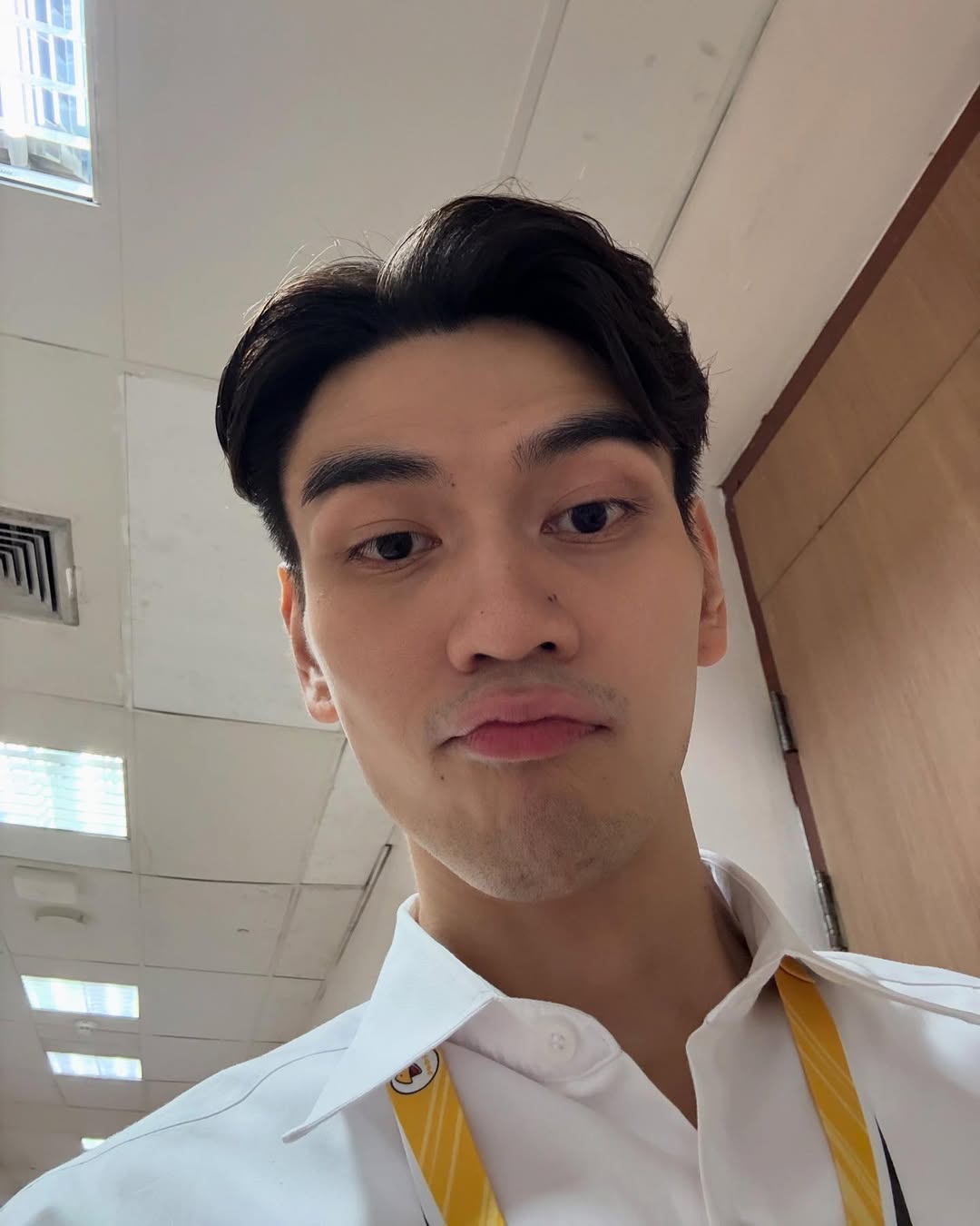 ไมค์ - ชินรัฐ สิริพงษ์ชวลิต