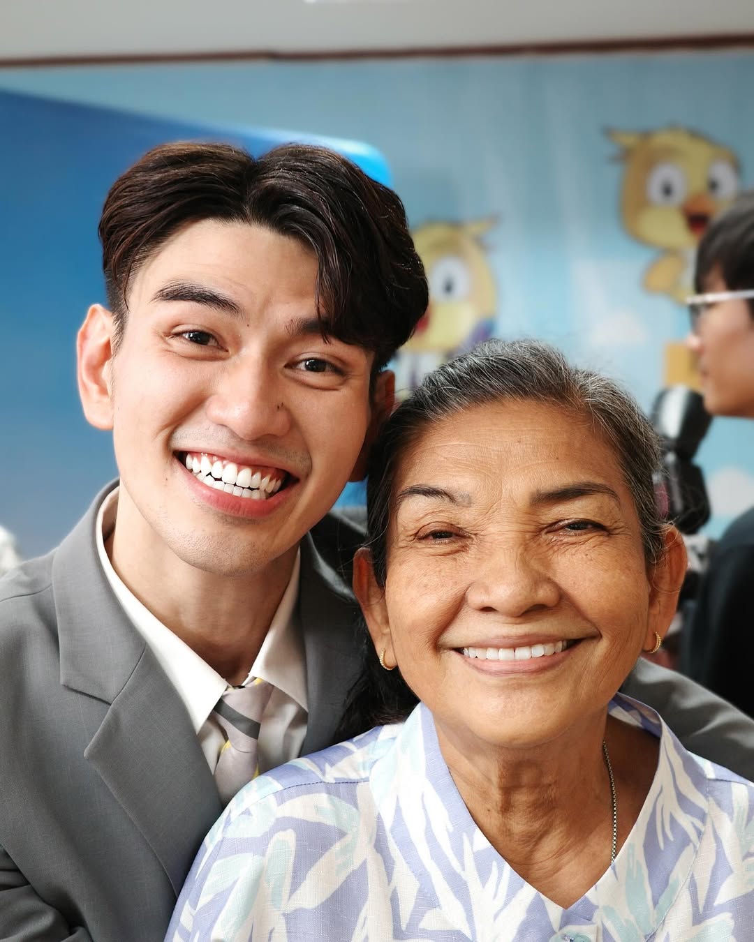ไมค์ - ชินรัฐ สิริพงษ์ชวลิต