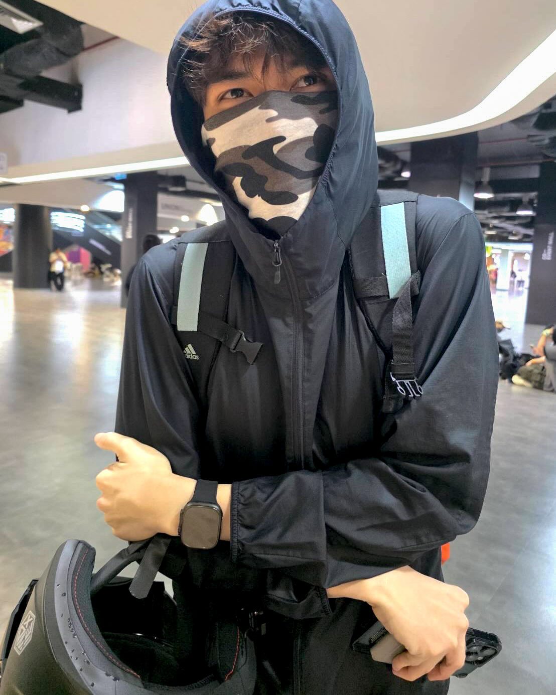 ไมค์ - ชินรัฐ สิริพงษ์ชวลิต