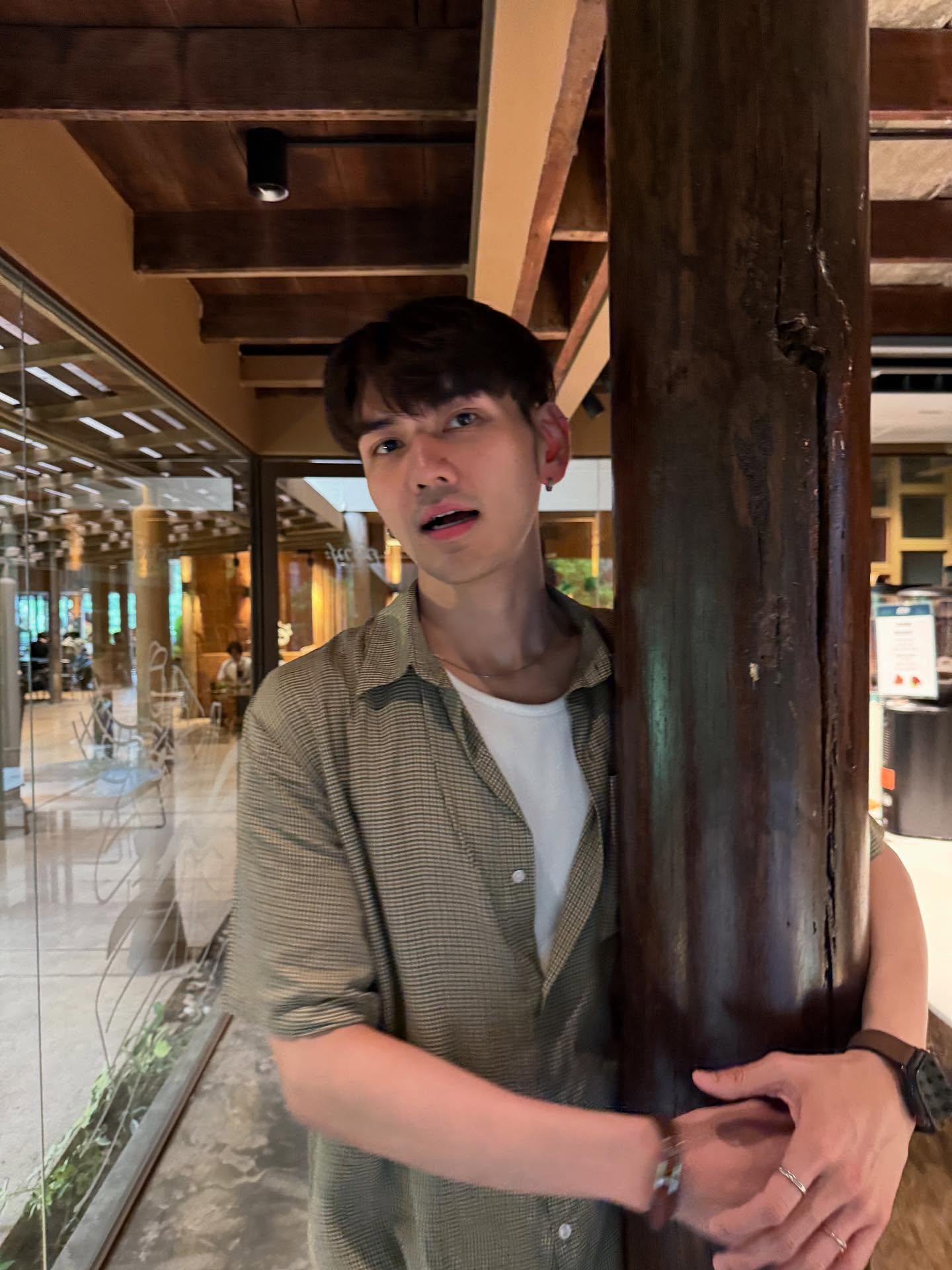 ไมค์ - ชินรัฐ สิริพงษ์ชวลิต