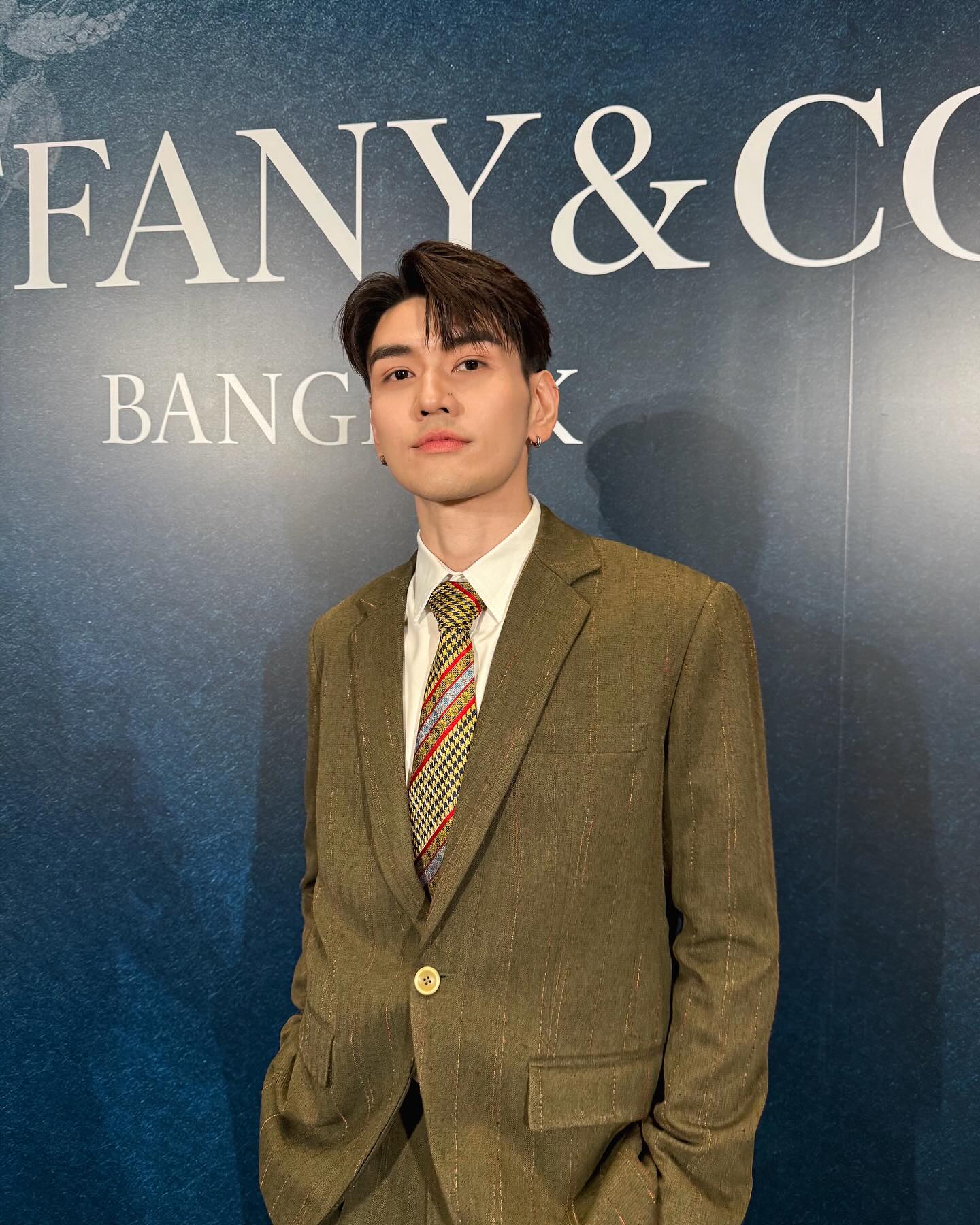 ไมค์ - ชินรัฐ สิริพงษ์ชวลิต