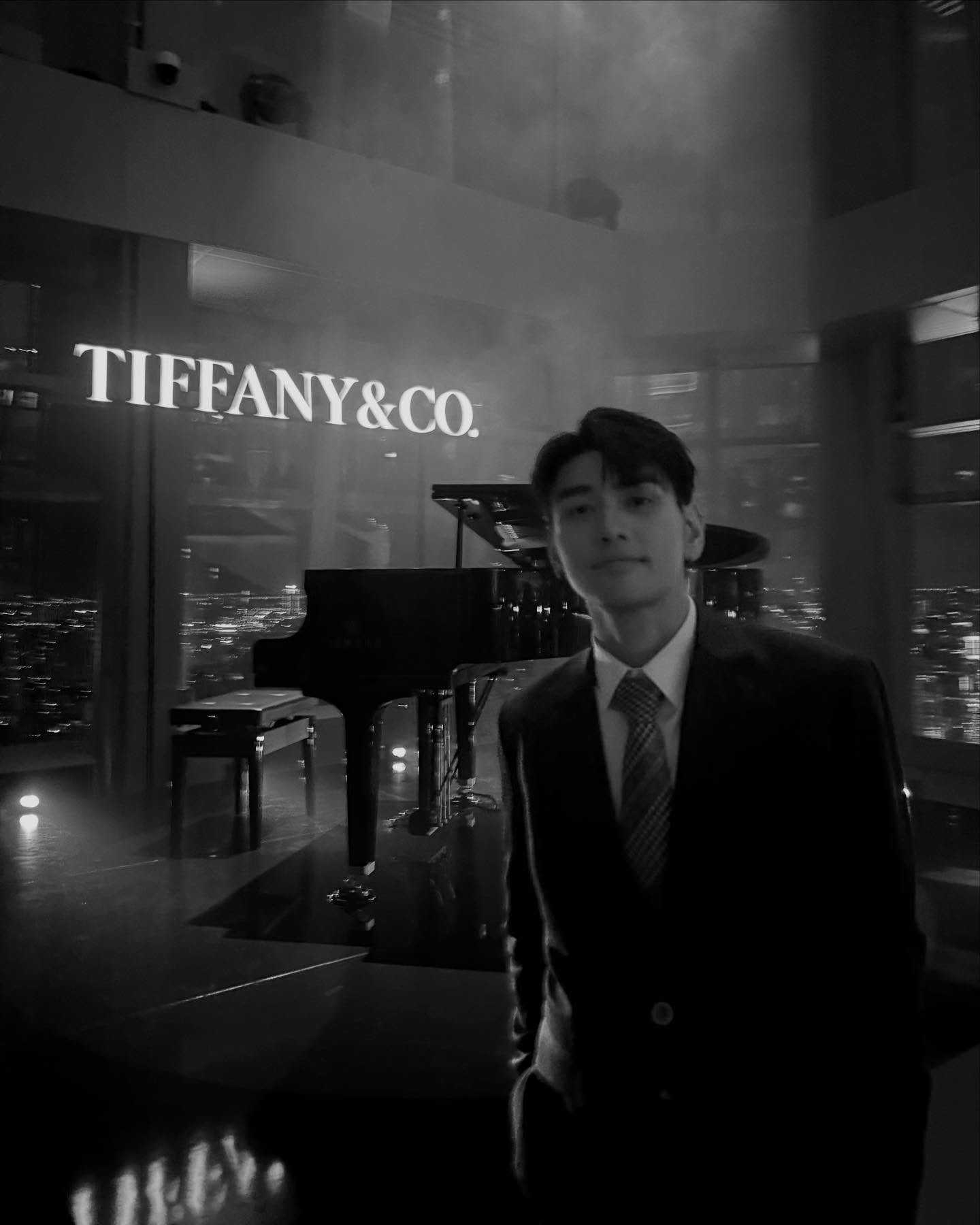 ไมค์ - ชินรัฐ สิริพงษ์ชวลิต