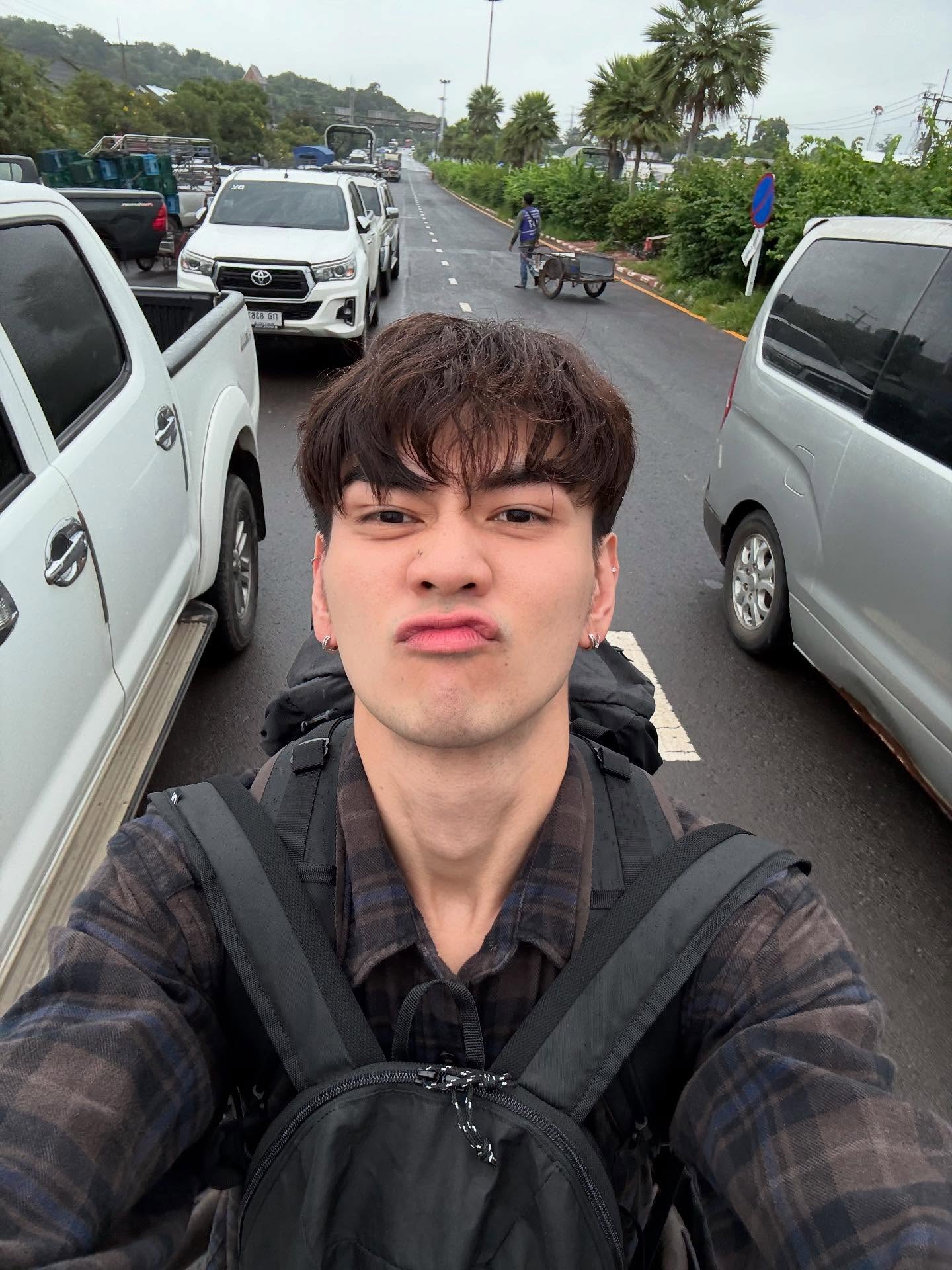 ไมค์ - ชินรัฐ สิริพงษ์ชวลิต