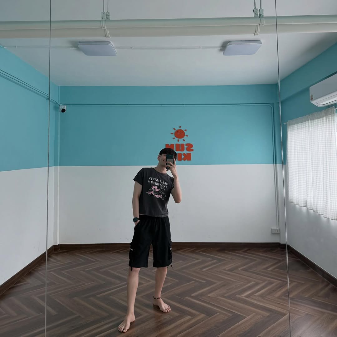 ไมค์ - ชินรัฐ สิริพงษ์ชวลิต