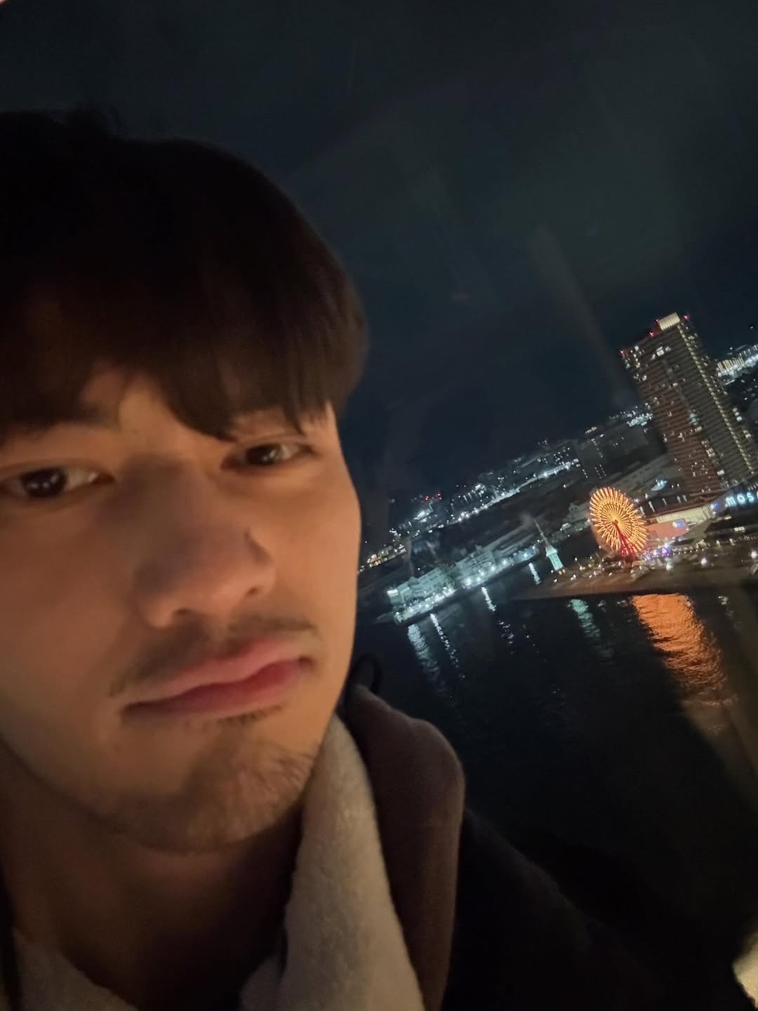 ไมค์ - ชินรัฐ สิริพงษ์ชวลิต