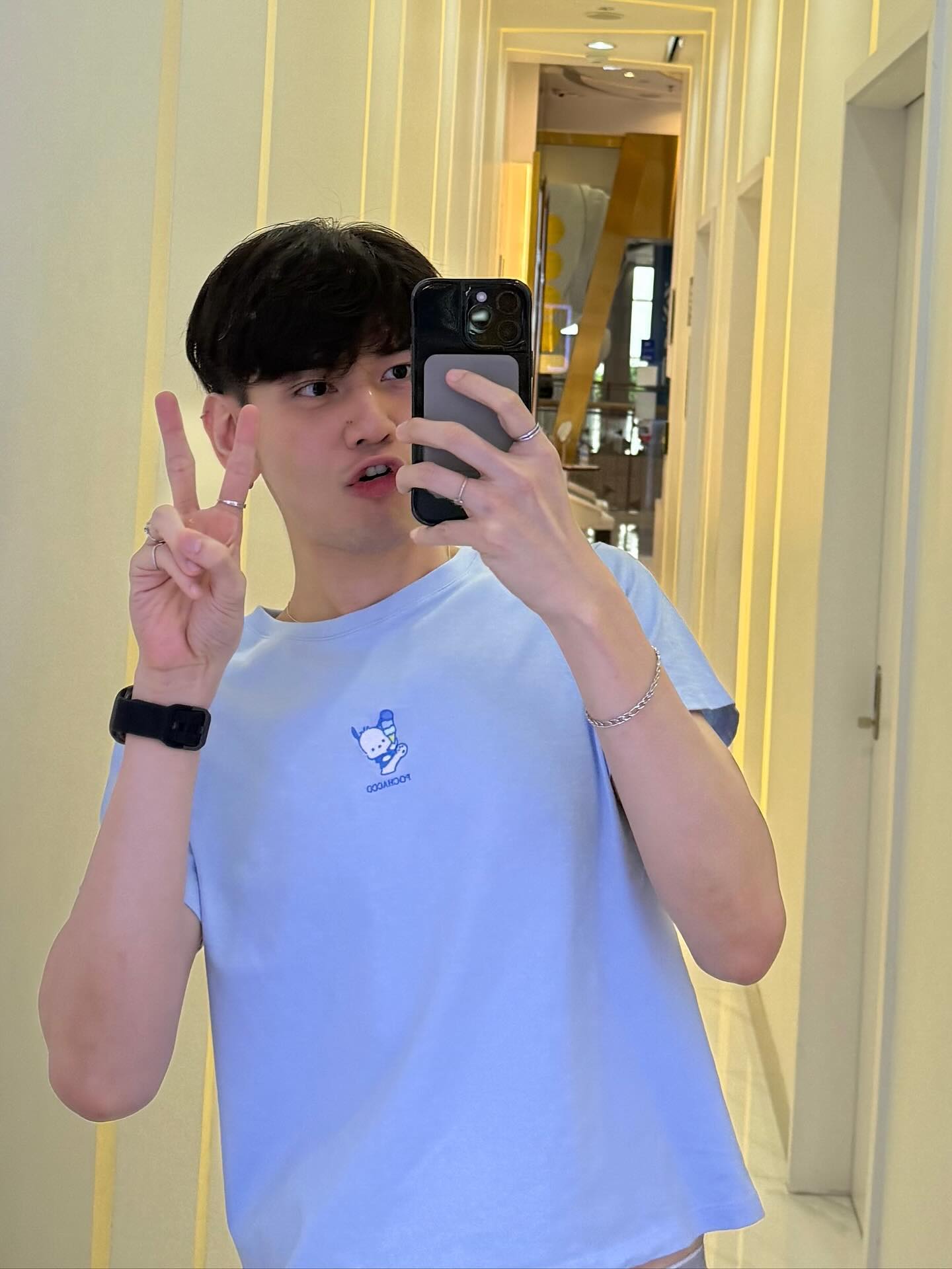 ไมค์ - ชินรัฐ สิริพงษ์ชวลิต